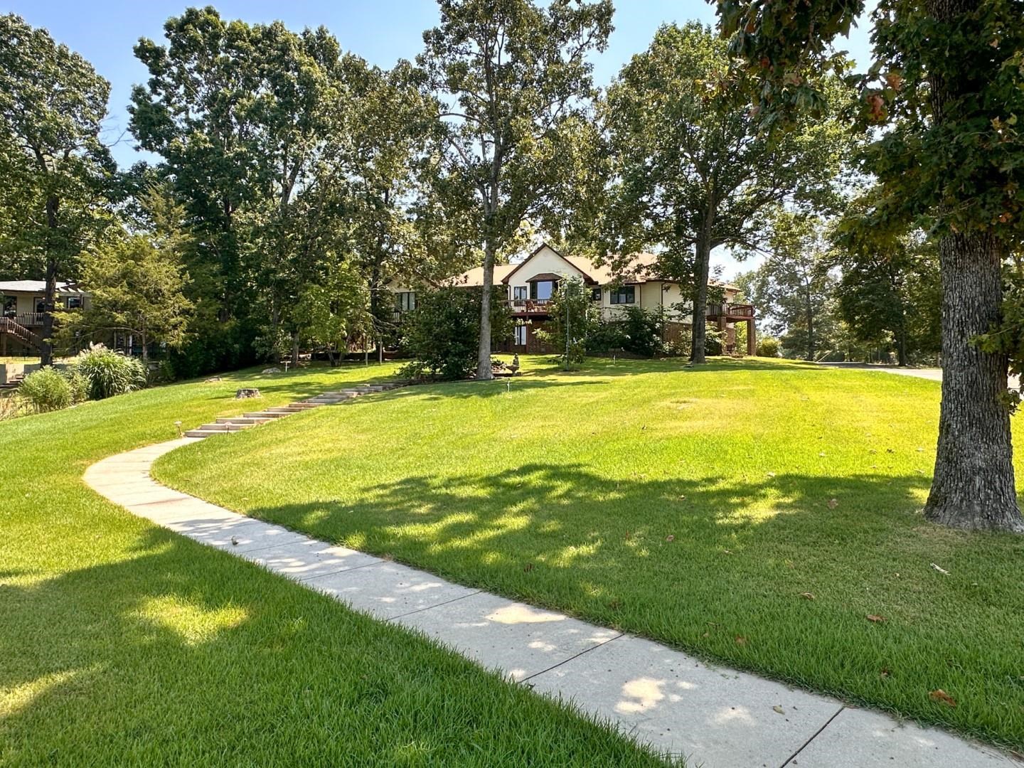 606 S Shore Drive Property Photo 45