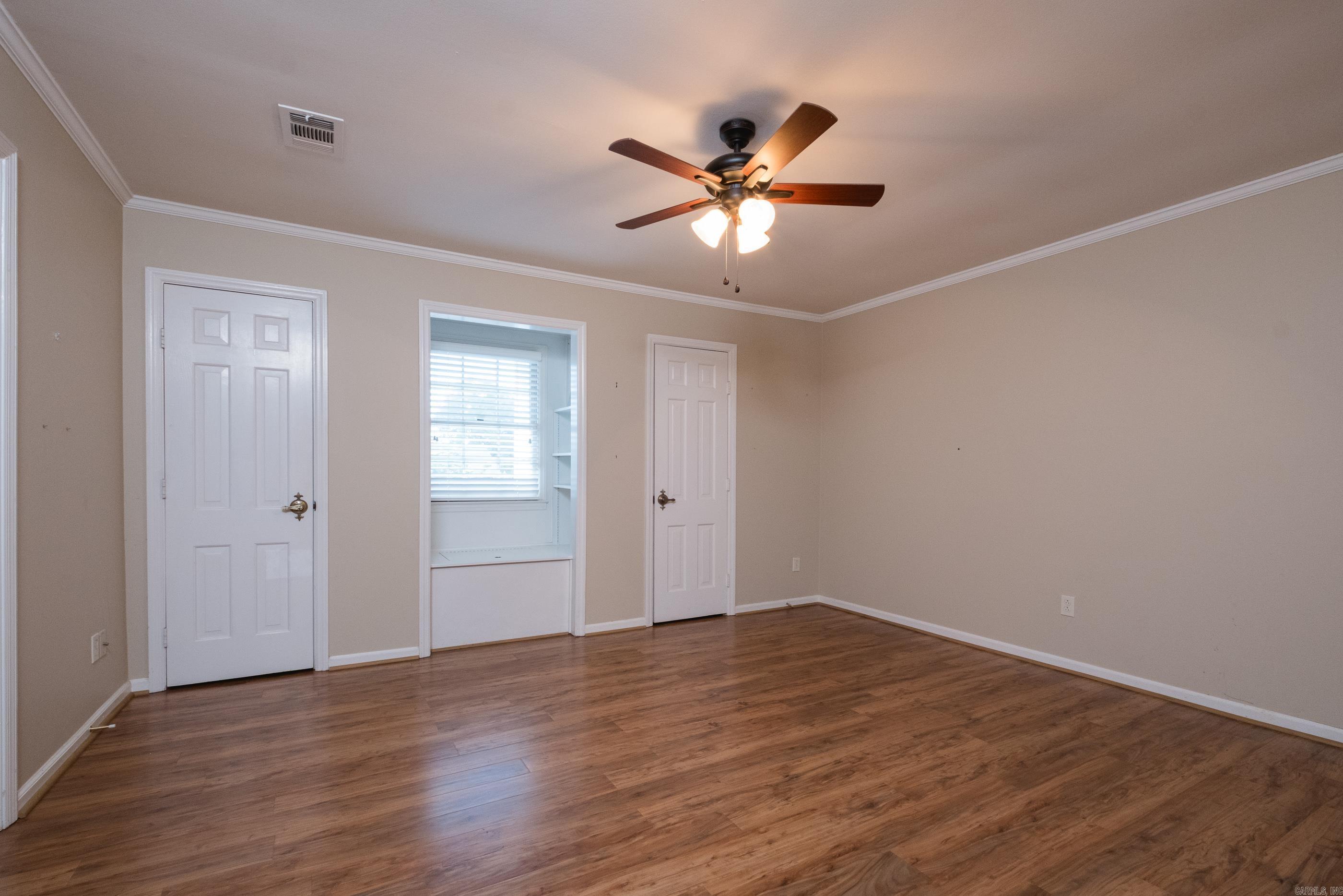 2801 Foxcroft #11 11 Property Photo 24