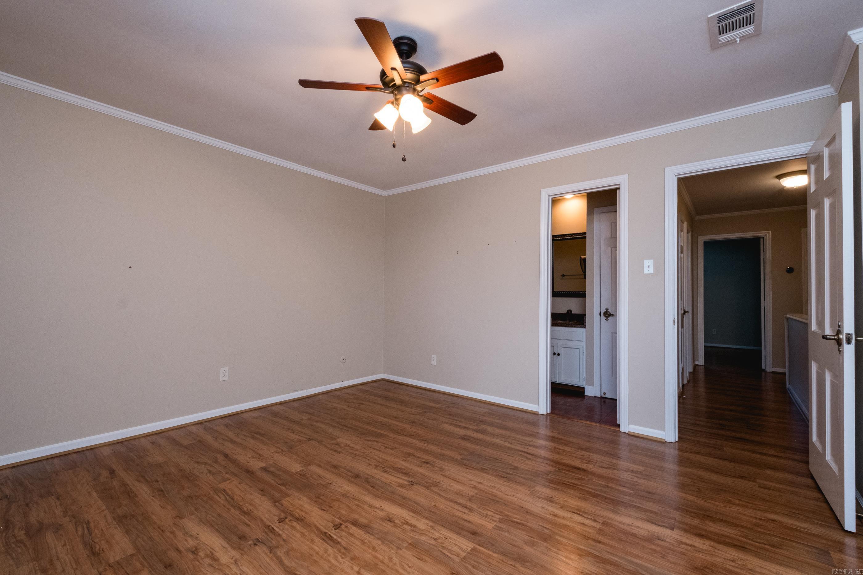 2801 Foxcroft #11 11 Property Photo 26