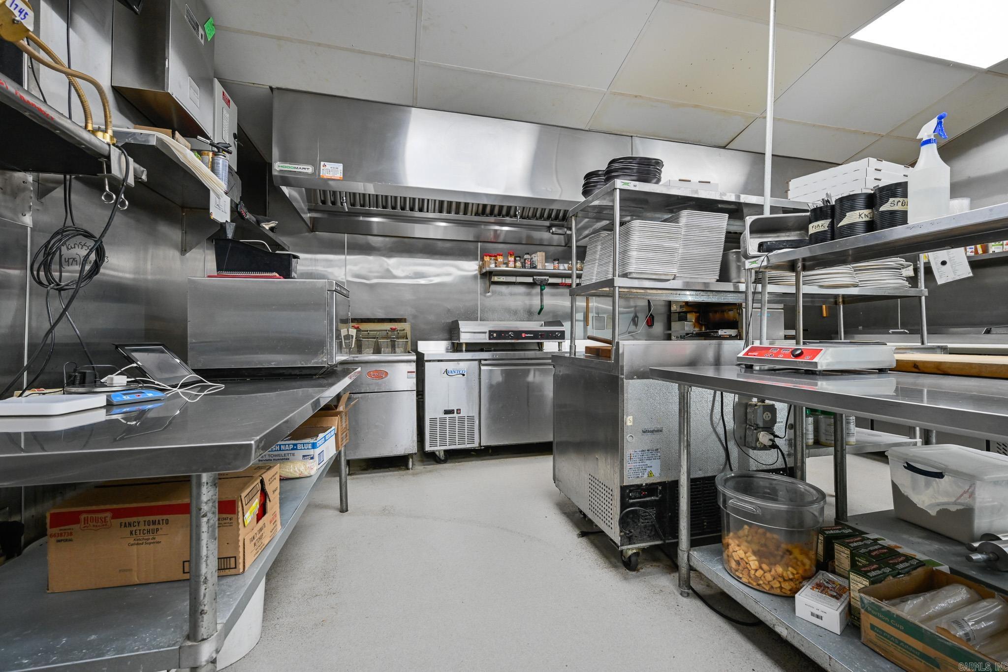 821 Mena St Property Photo 33