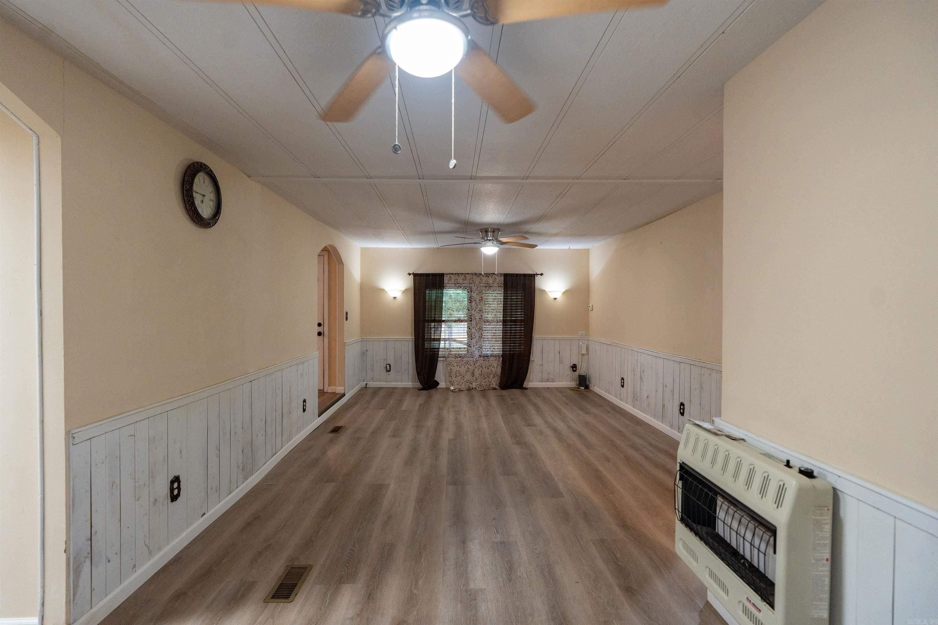 722 Woody Trail Property Photo 7