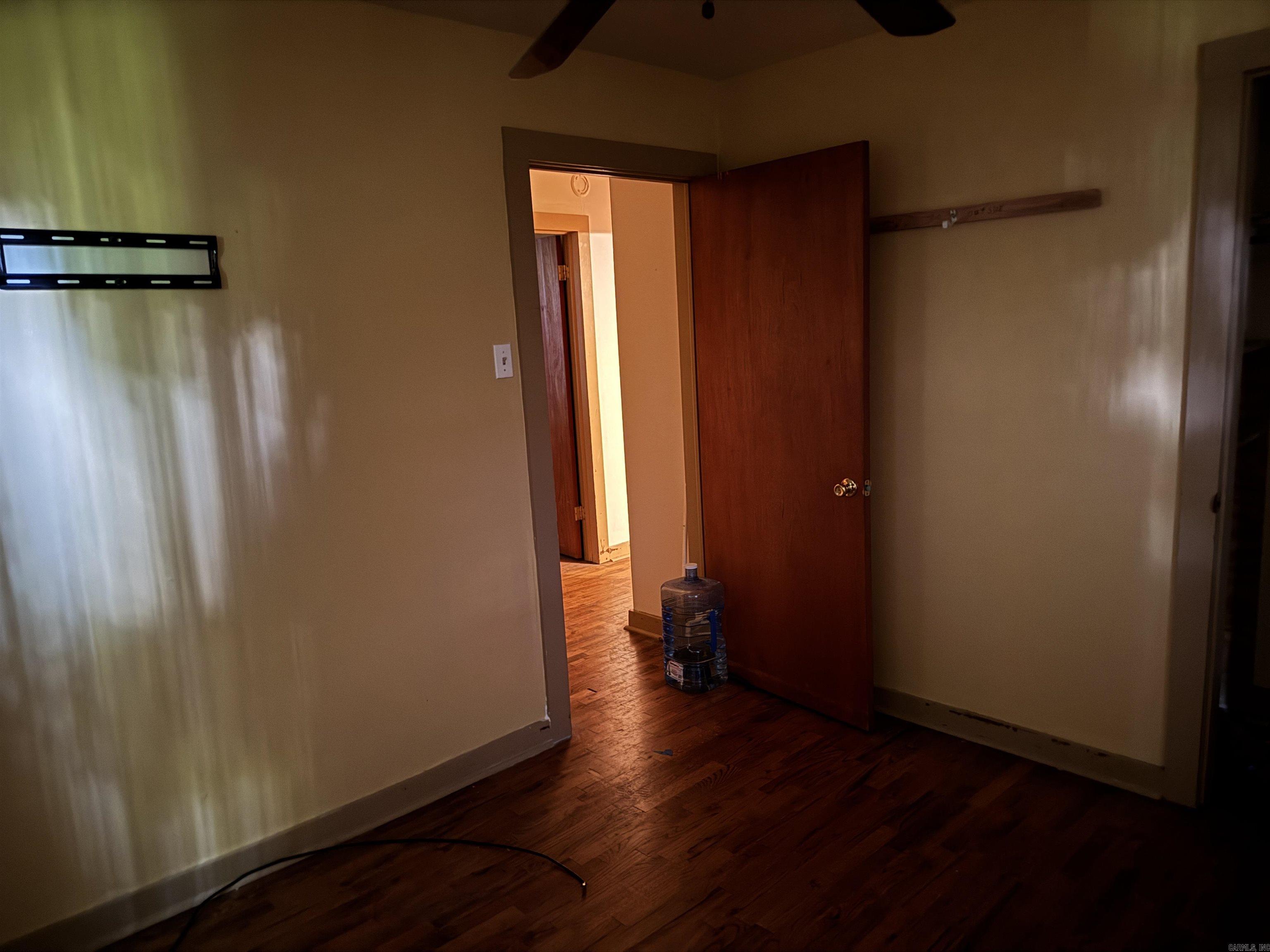 332 Jerry Property Photo 11