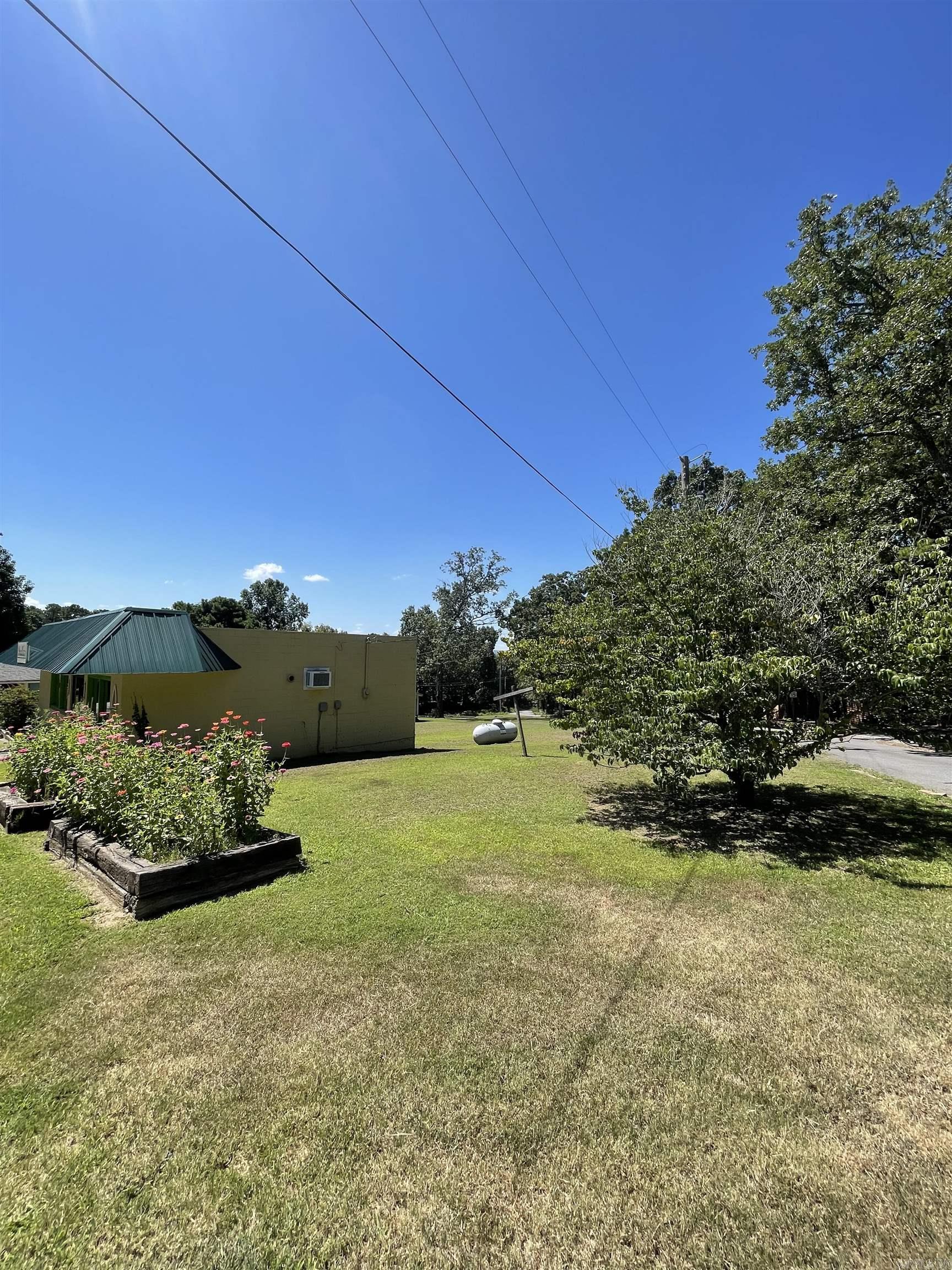 10249 Edgemont Rd. Property Photo 21