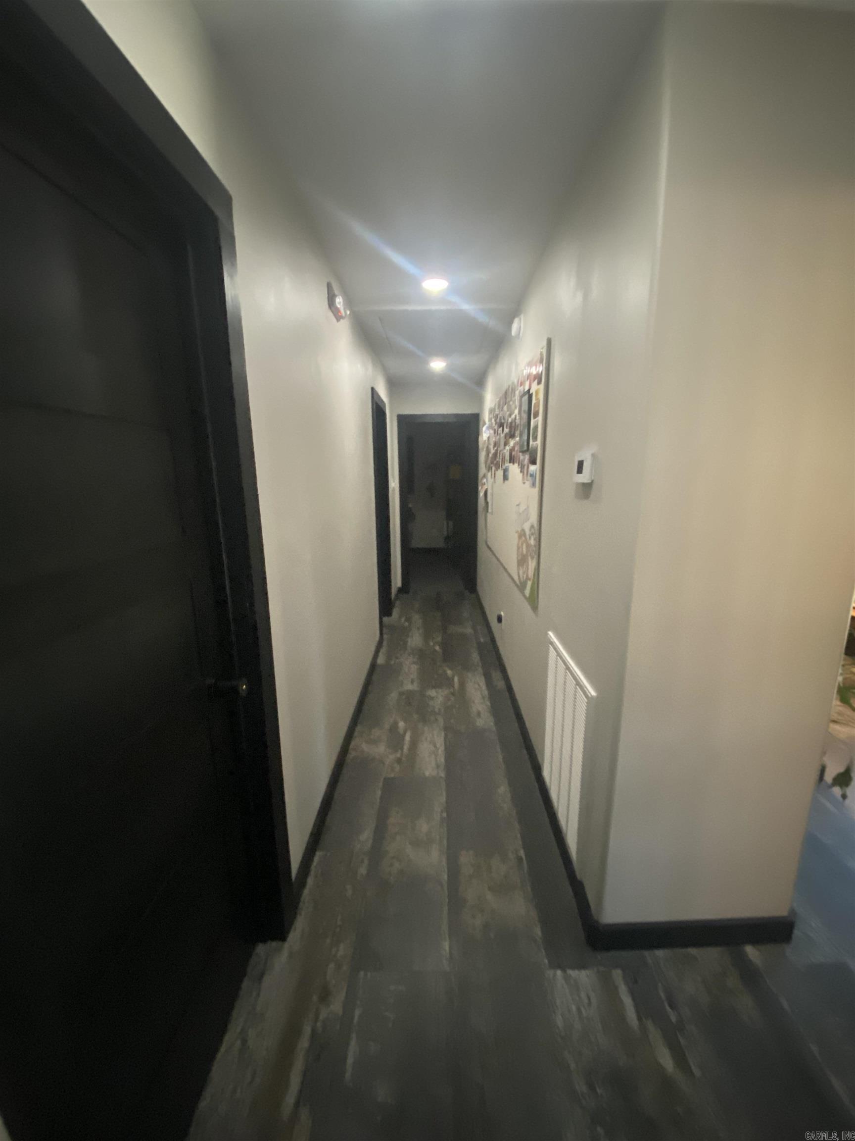 2201 S Olive Street Property Photo 5