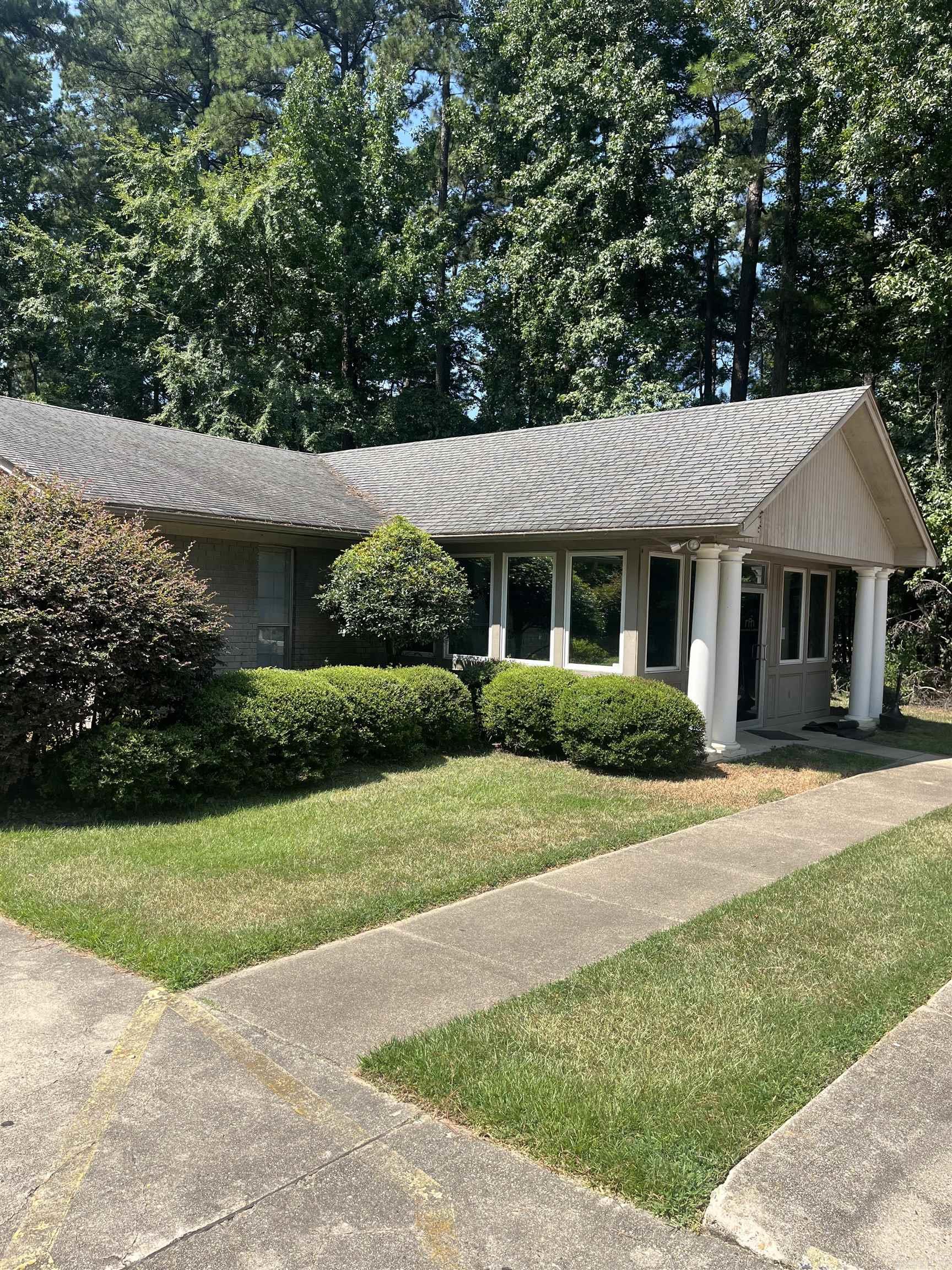 777 Jordan Drive Property Photo 4