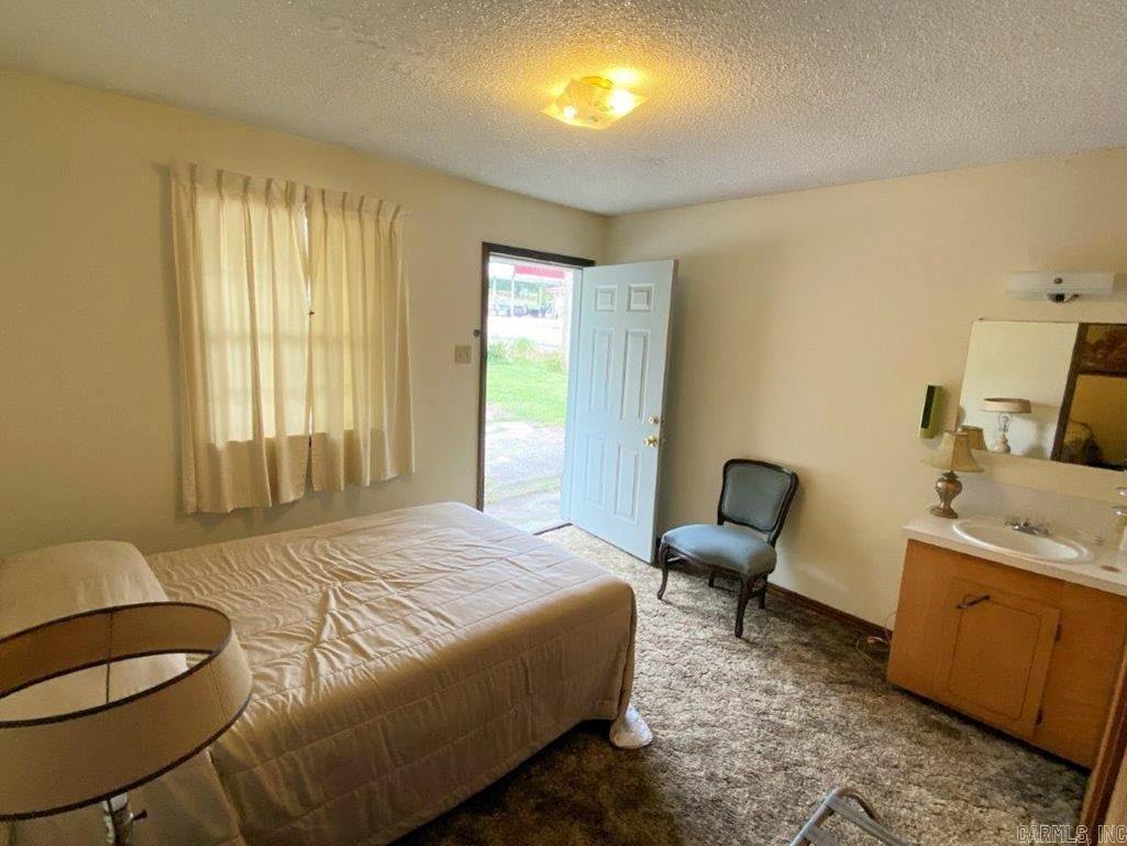 325 N Highway 65 Property Photo 7