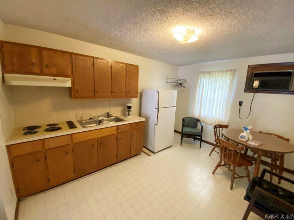 325 N Highway 65 Property Photo 12