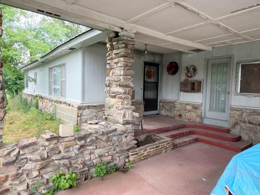 325 N Highway 65 Property Photo 16