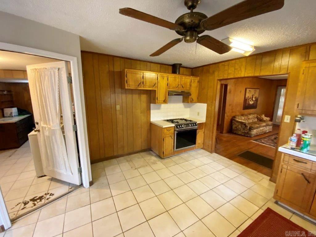 325 N Highway 65 Property Photo 18