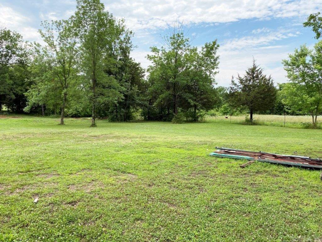 325 N Highway 65 Property Photo 35