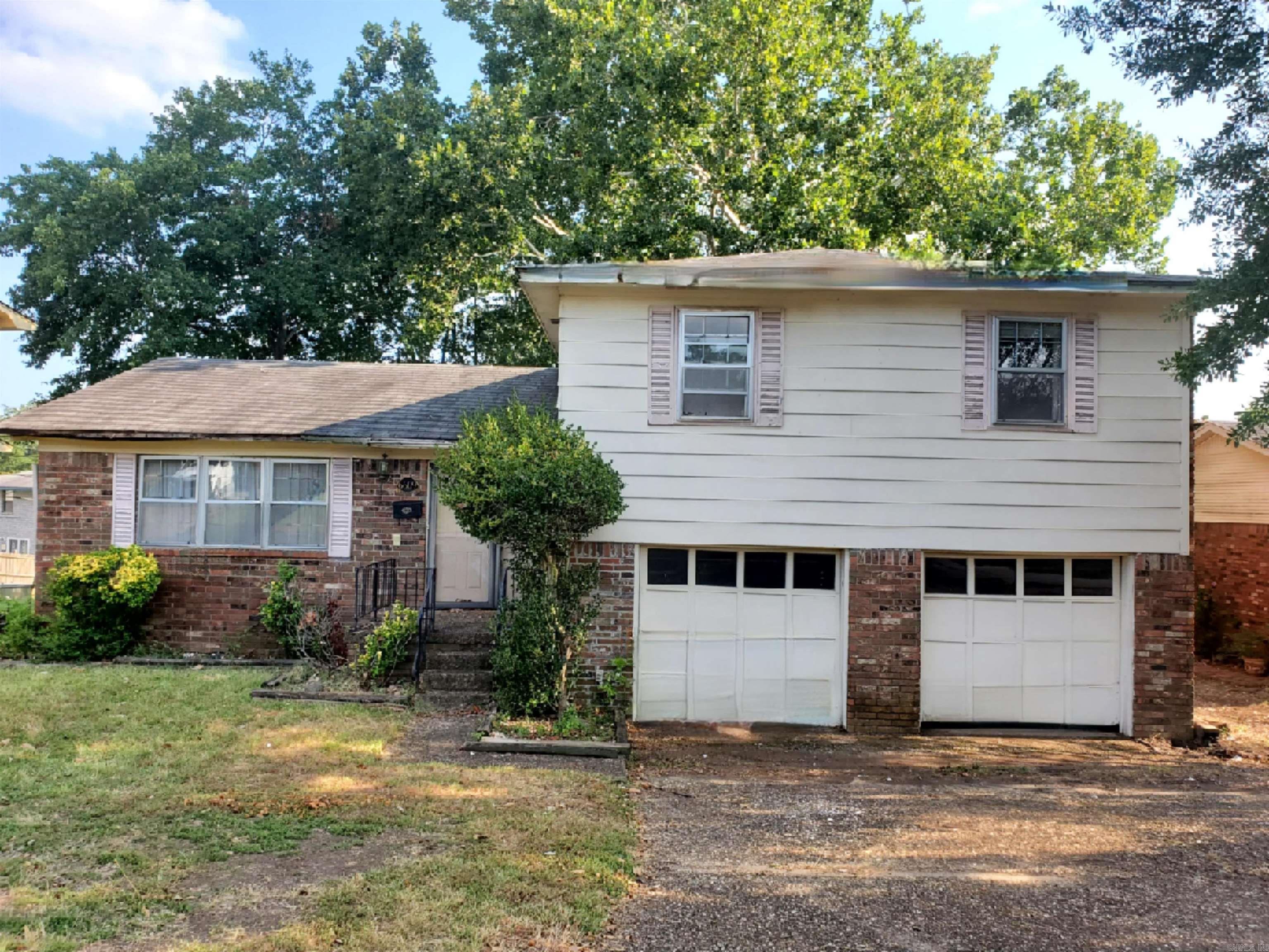 6609 Sterling Drive