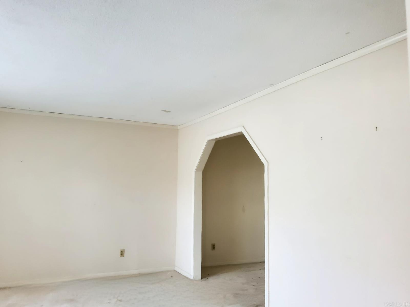 6609 Sterling Drive Property Photo 3