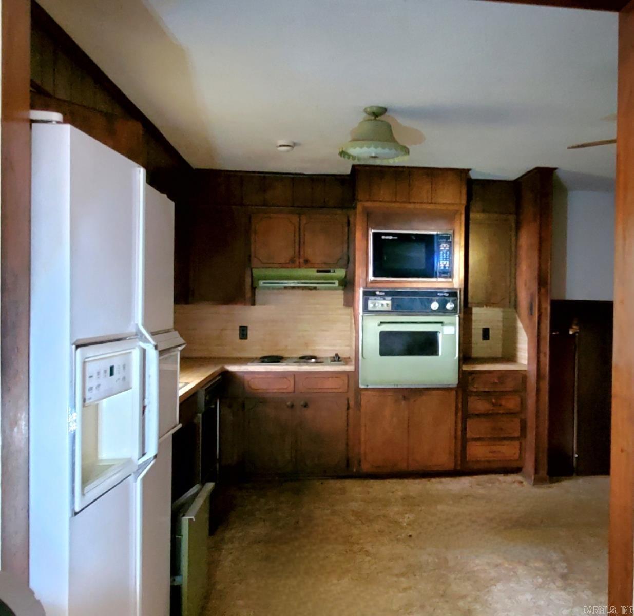 6609 Sterling Drive Property Photo 6
