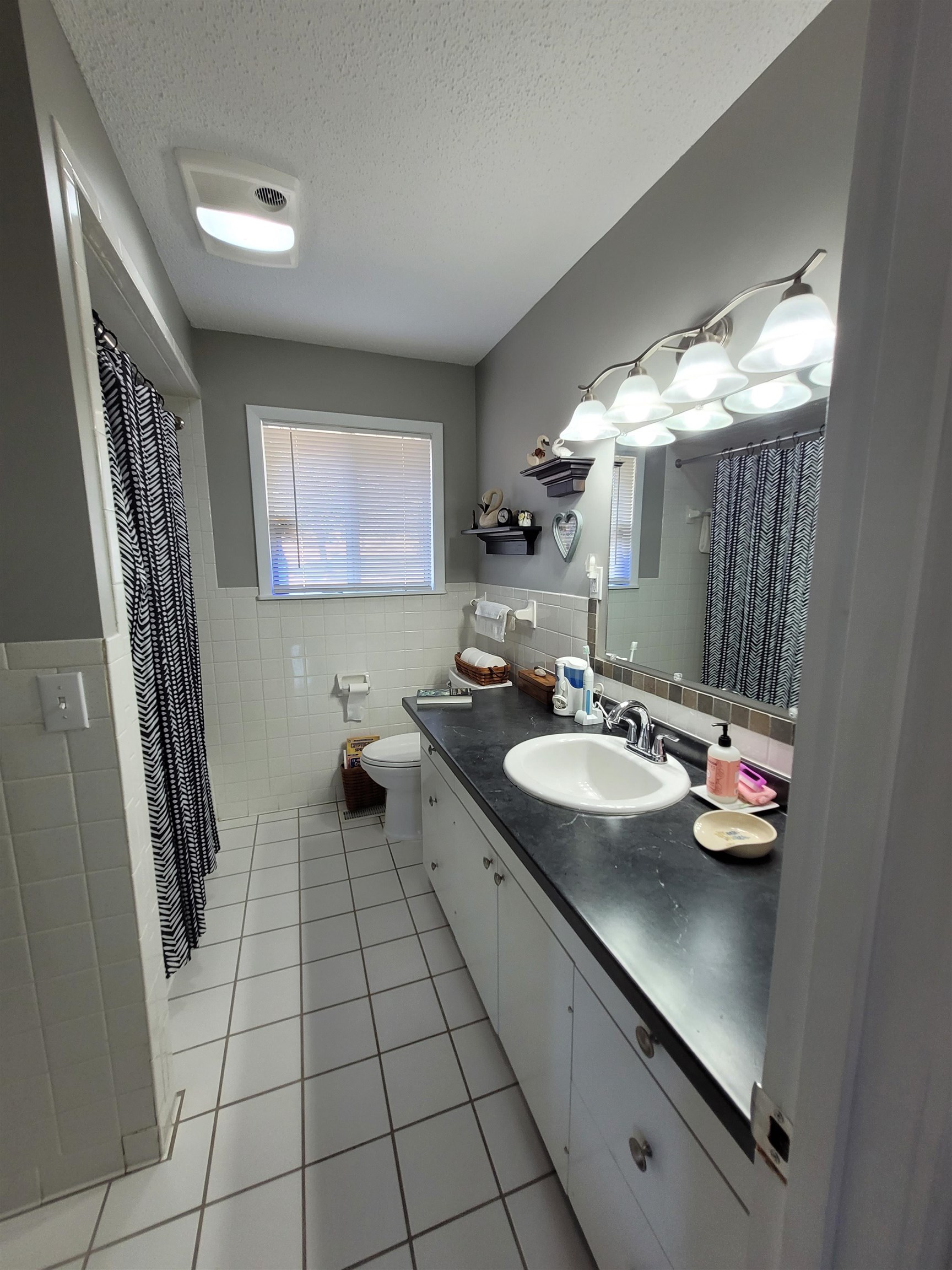 310 W Green Valley Drive Property Photo 17