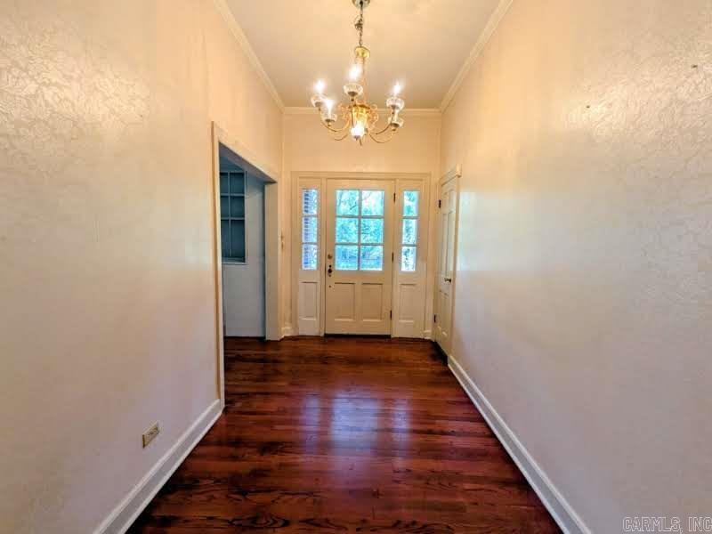 308 Elaine Property Photo 9