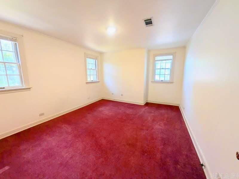 308 Elaine Property Photo 29