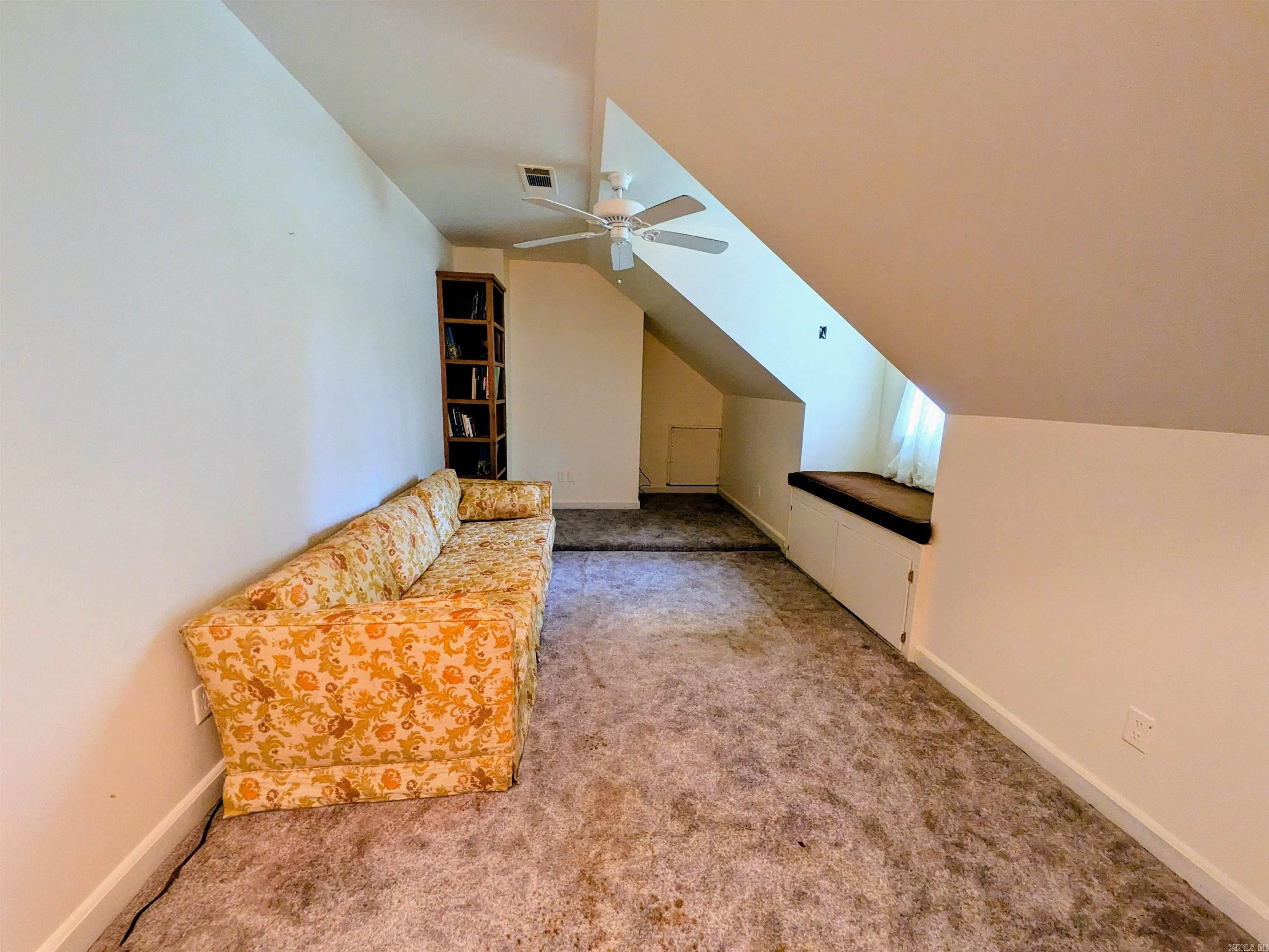 308 Elaine Property Photo 31