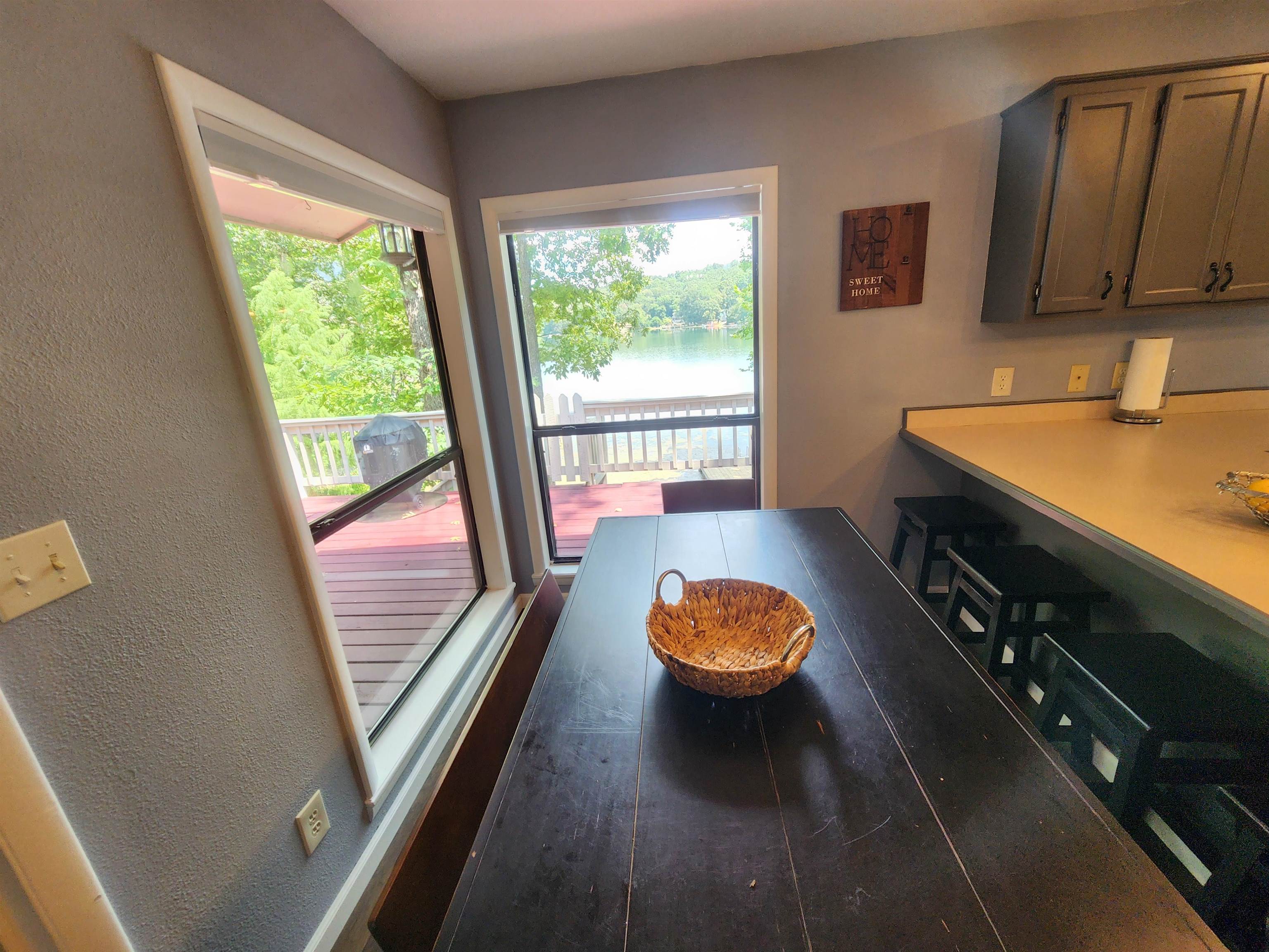 45 W Lakeshore Drive Property Photo 14