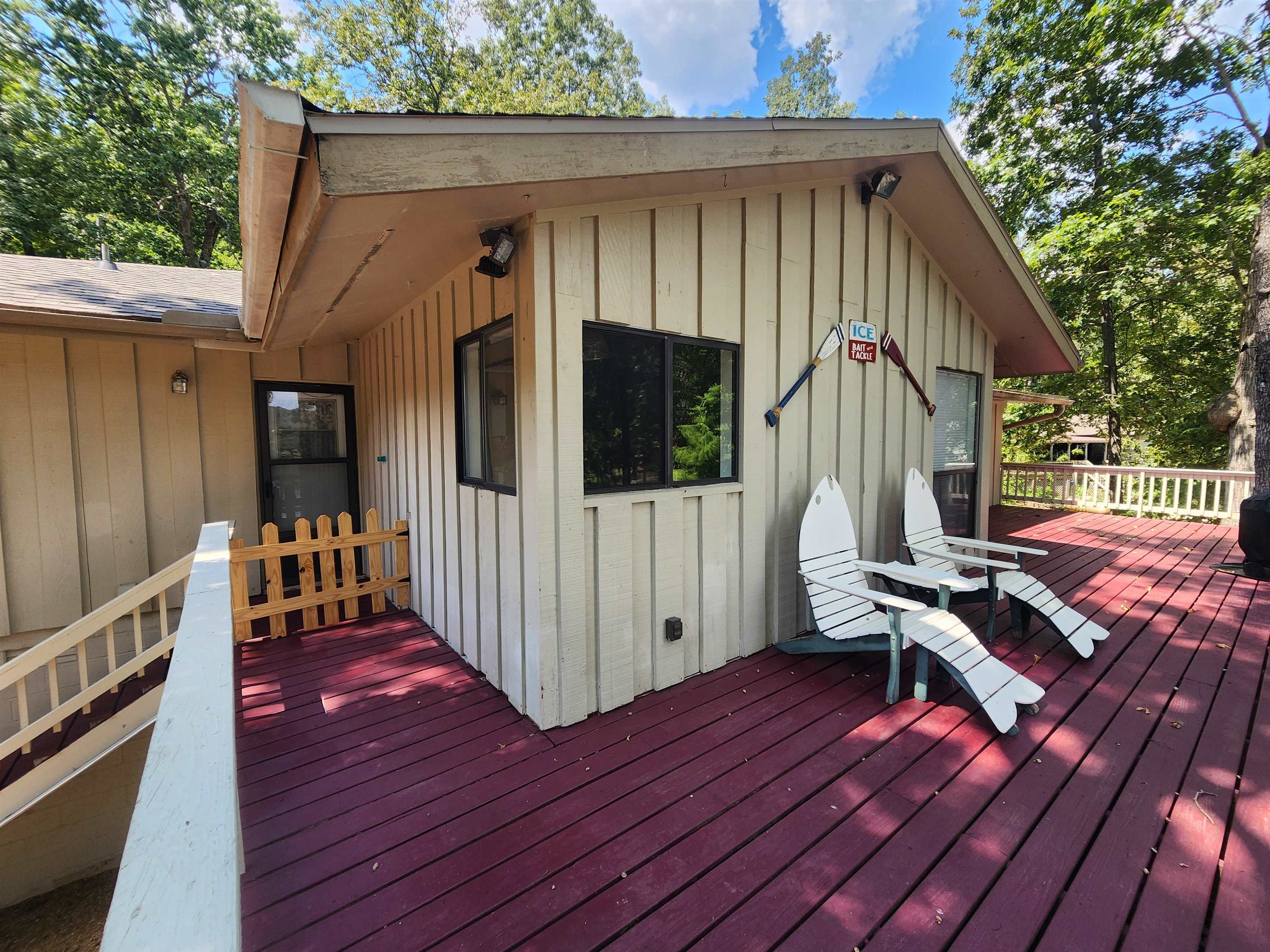 45 W Lakeshore Drive Property Photo 39