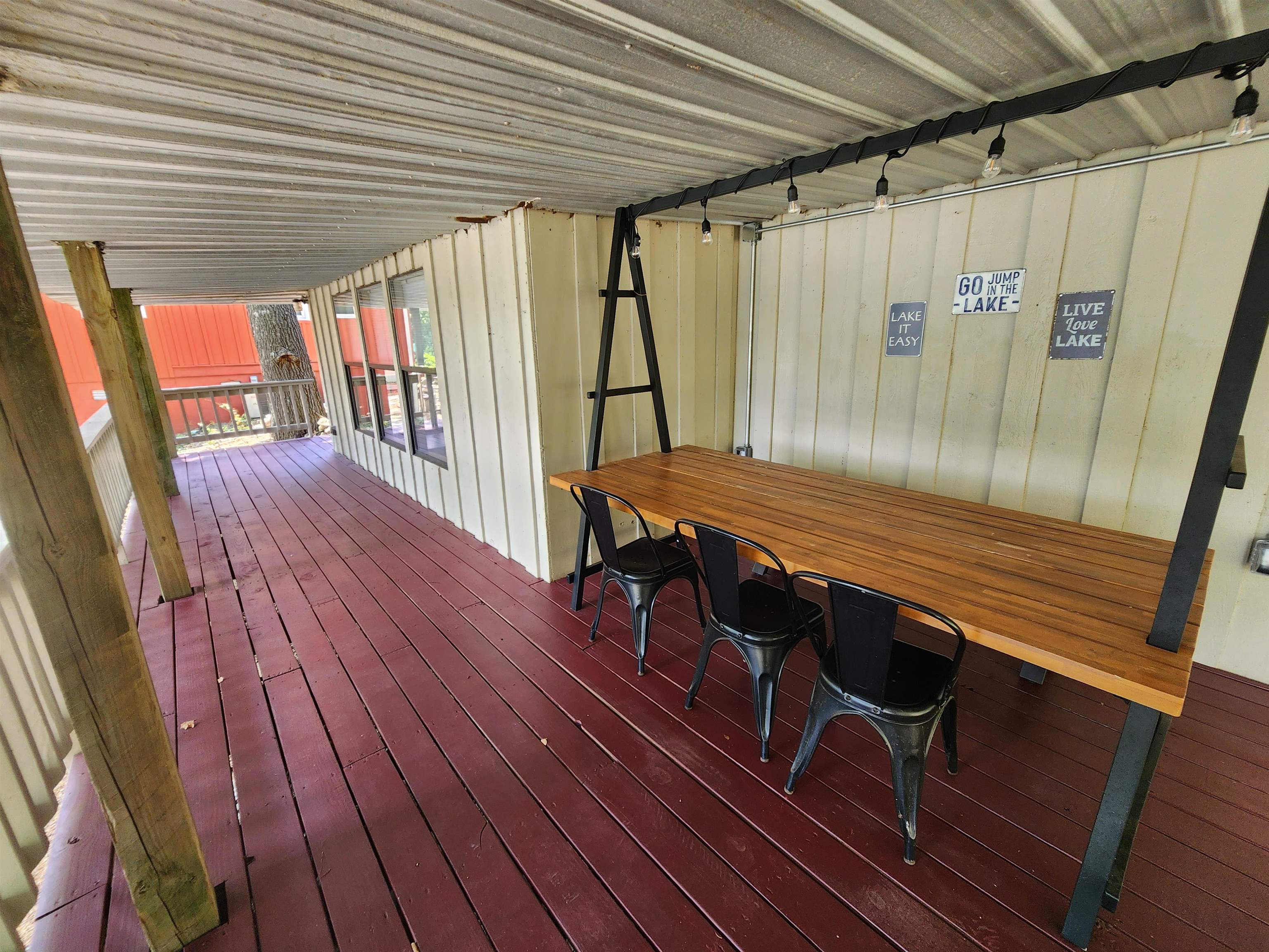 45 W Lakeshore Drive Property Photo 45