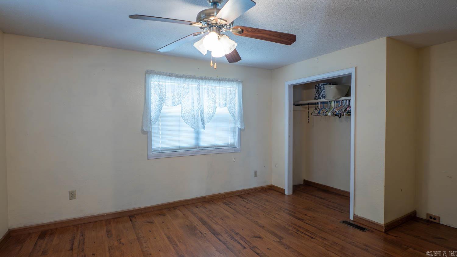 501 Owens Street Property Photo 10