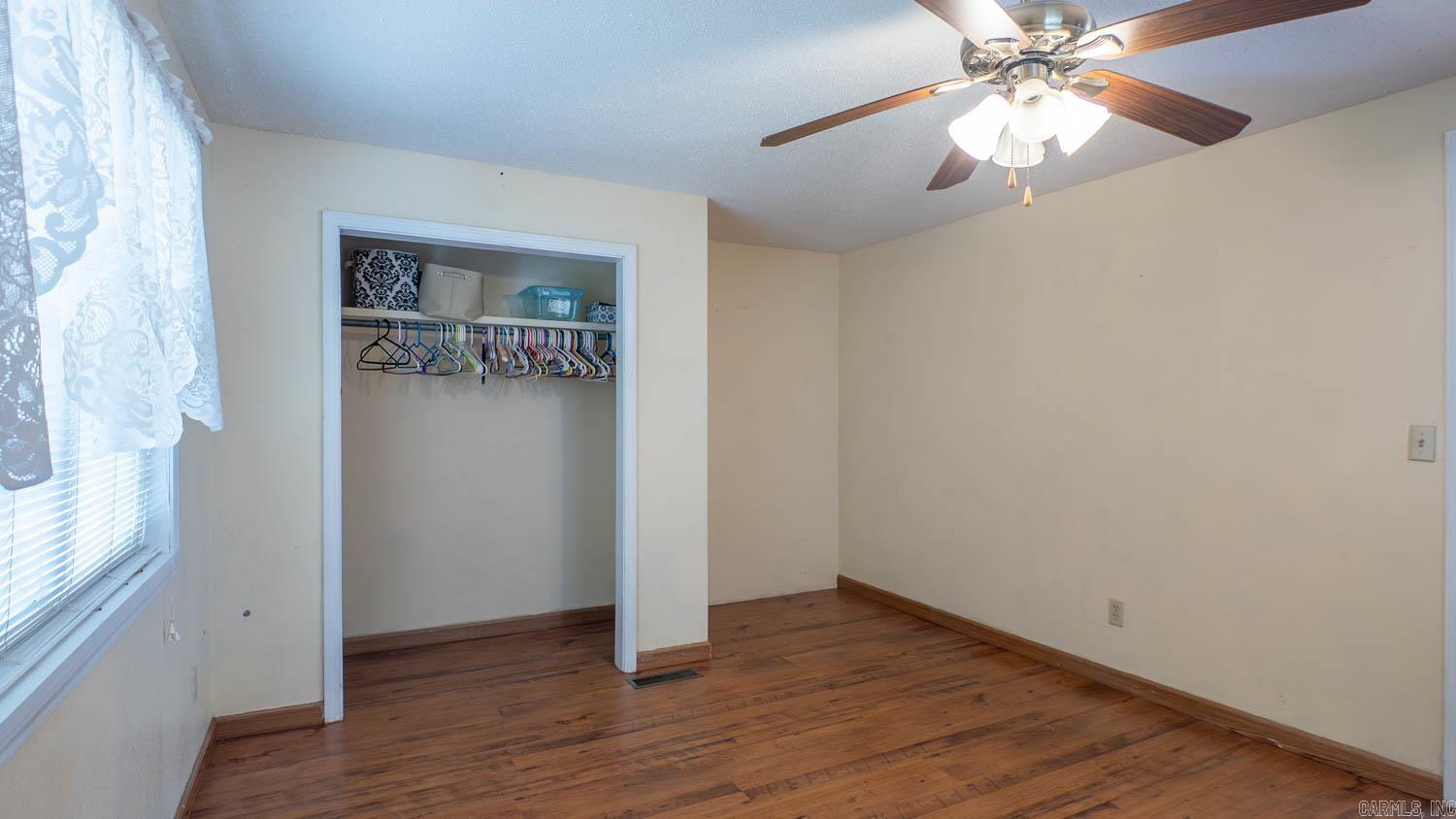 501 Owens Street Property Photo 11