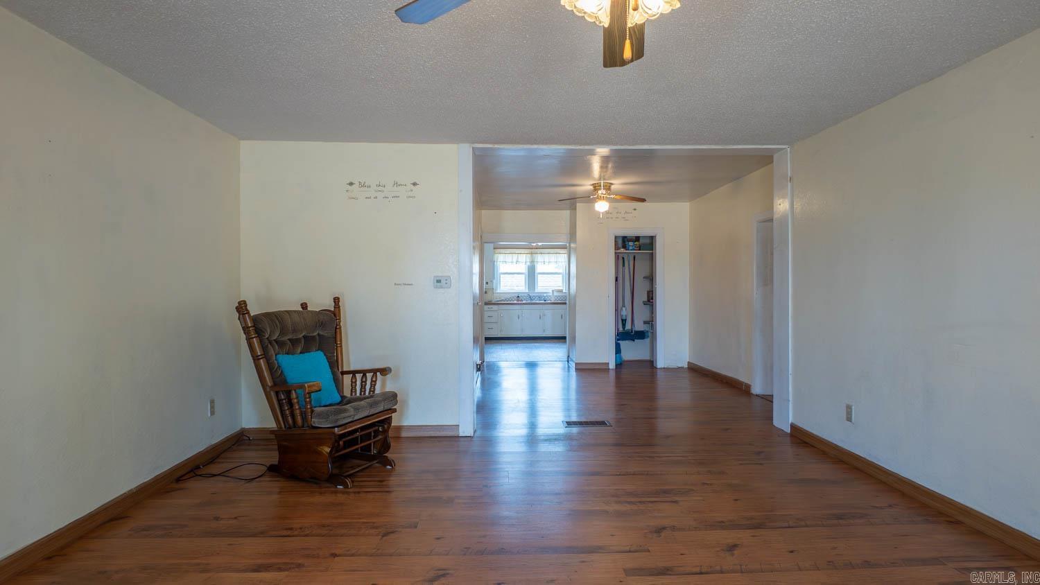 501 Owens Street Property Photo 34