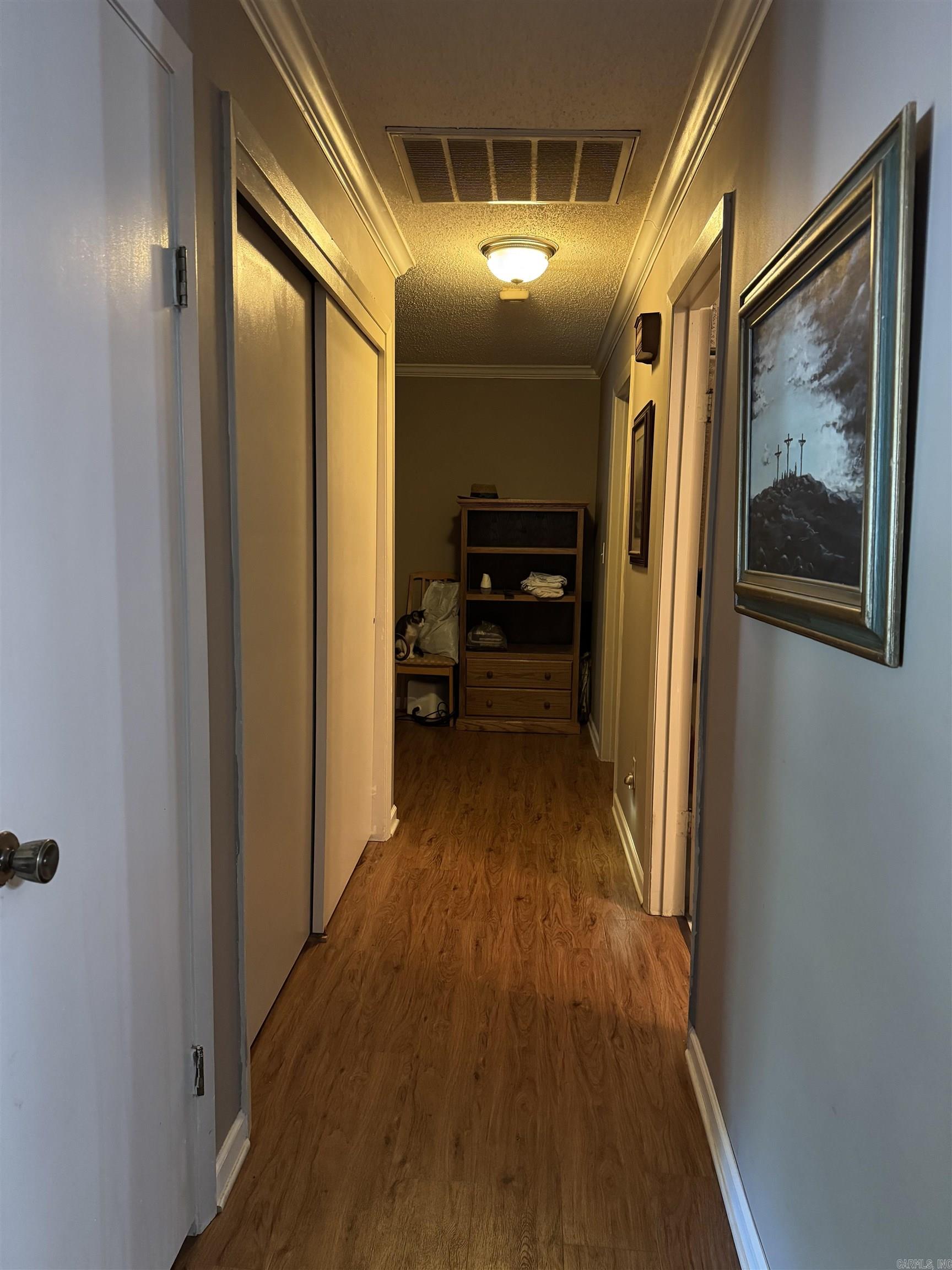 591 Valarie Ln Property Photo 7