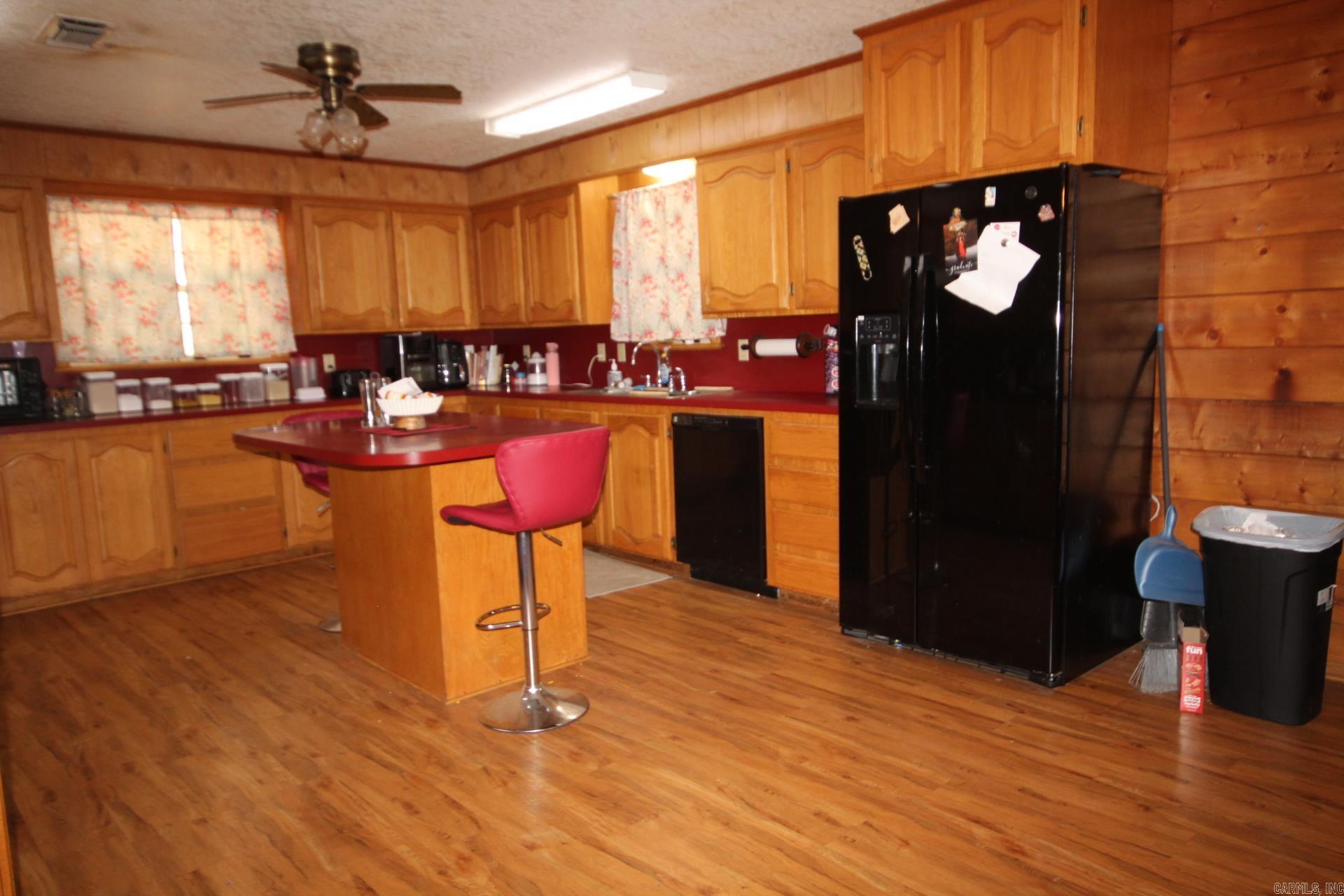 503 Trenton Blvd Property Photo 5