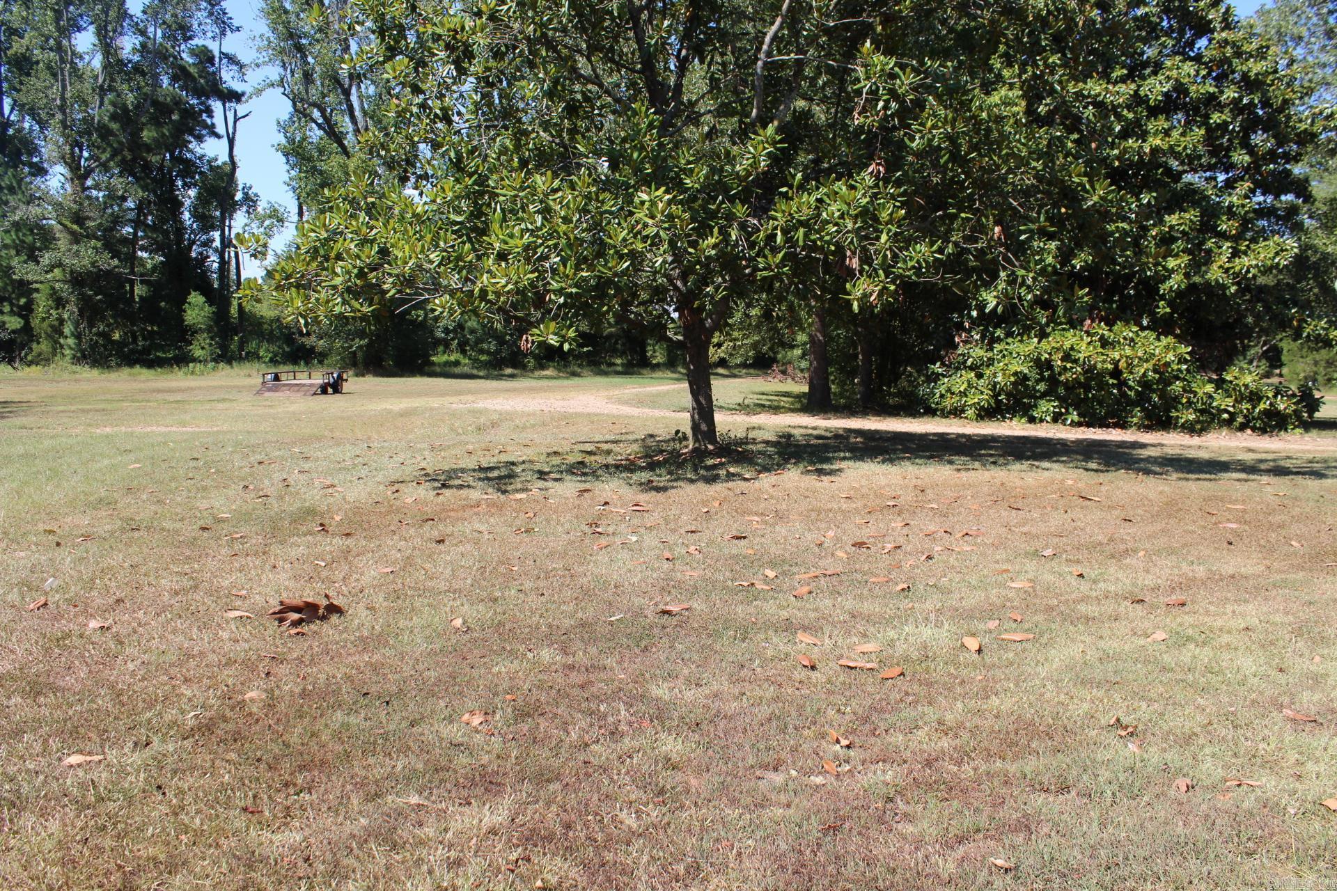 503 Trenton Blvd Property Photo 22