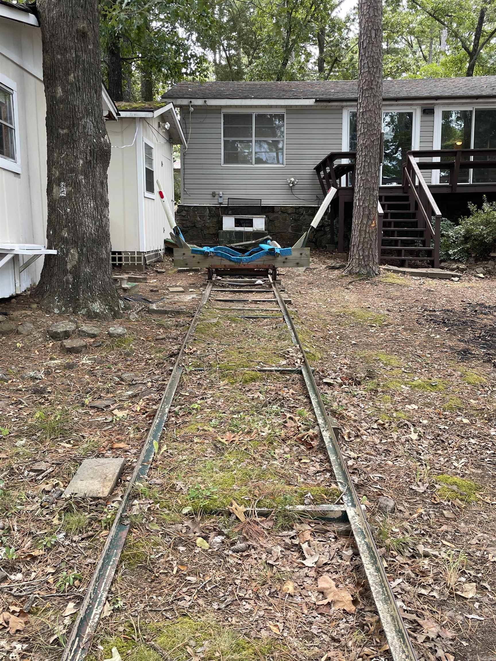 24 Cedar Street Property Photo 20