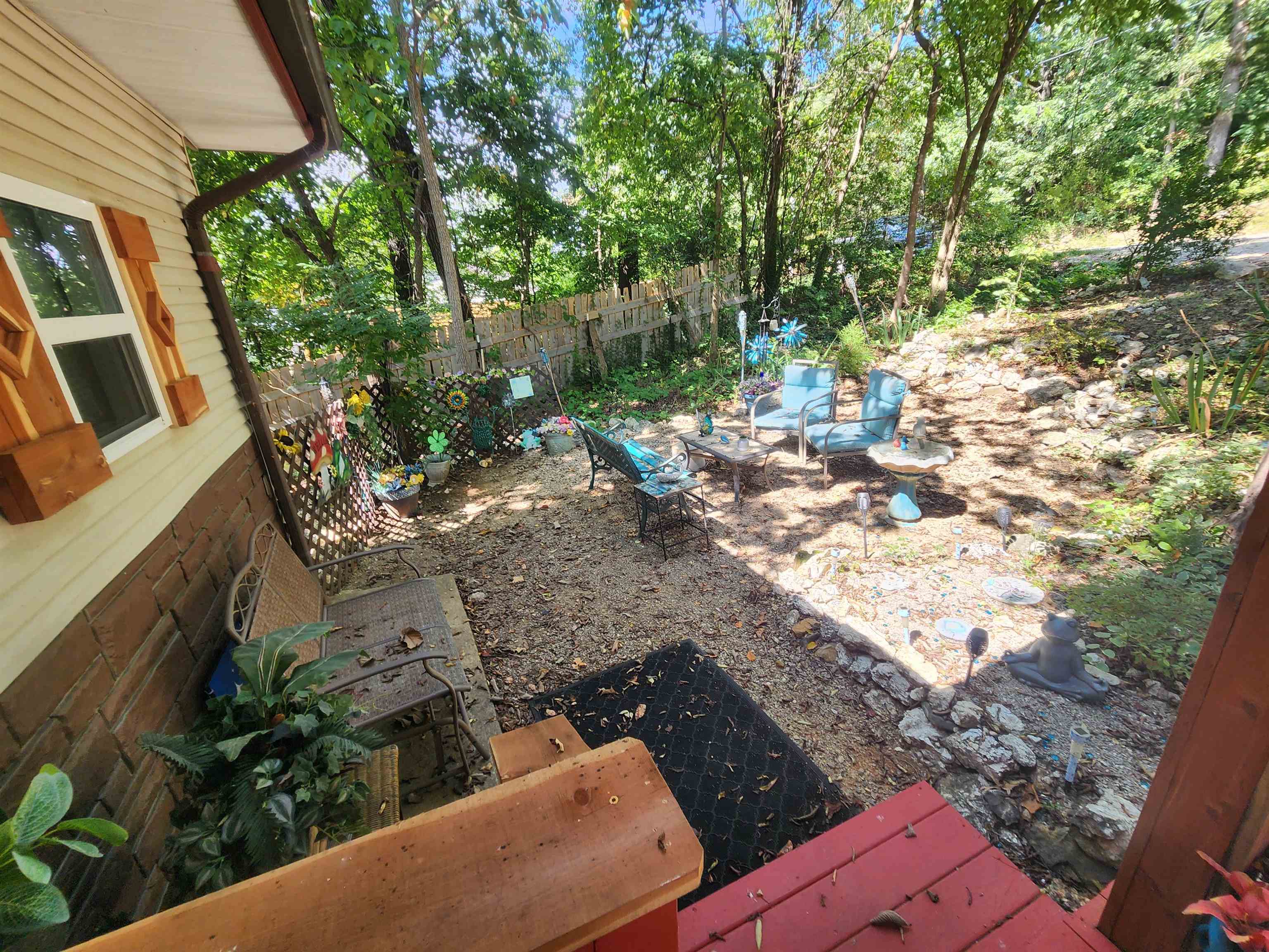 43 E Lakeshore Drive Property Photo 7