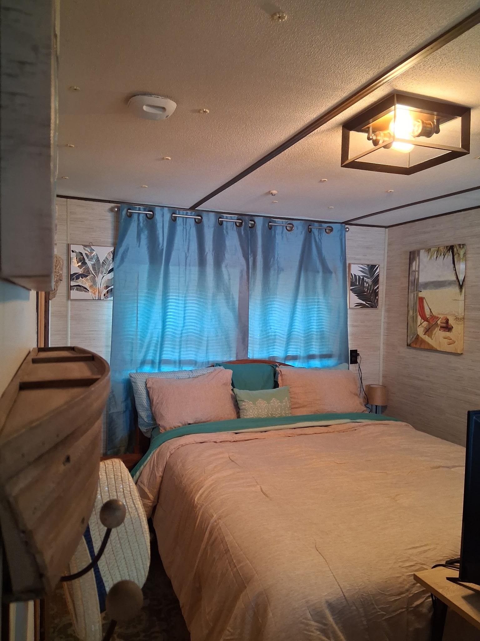 43 E Lakeshore Drive Property Photo 16