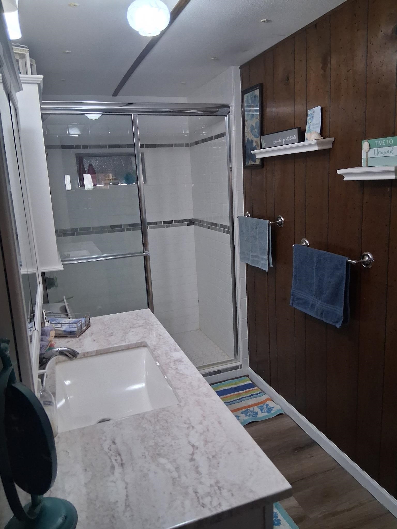 43 E Lakeshore Drive Property Photo 19
