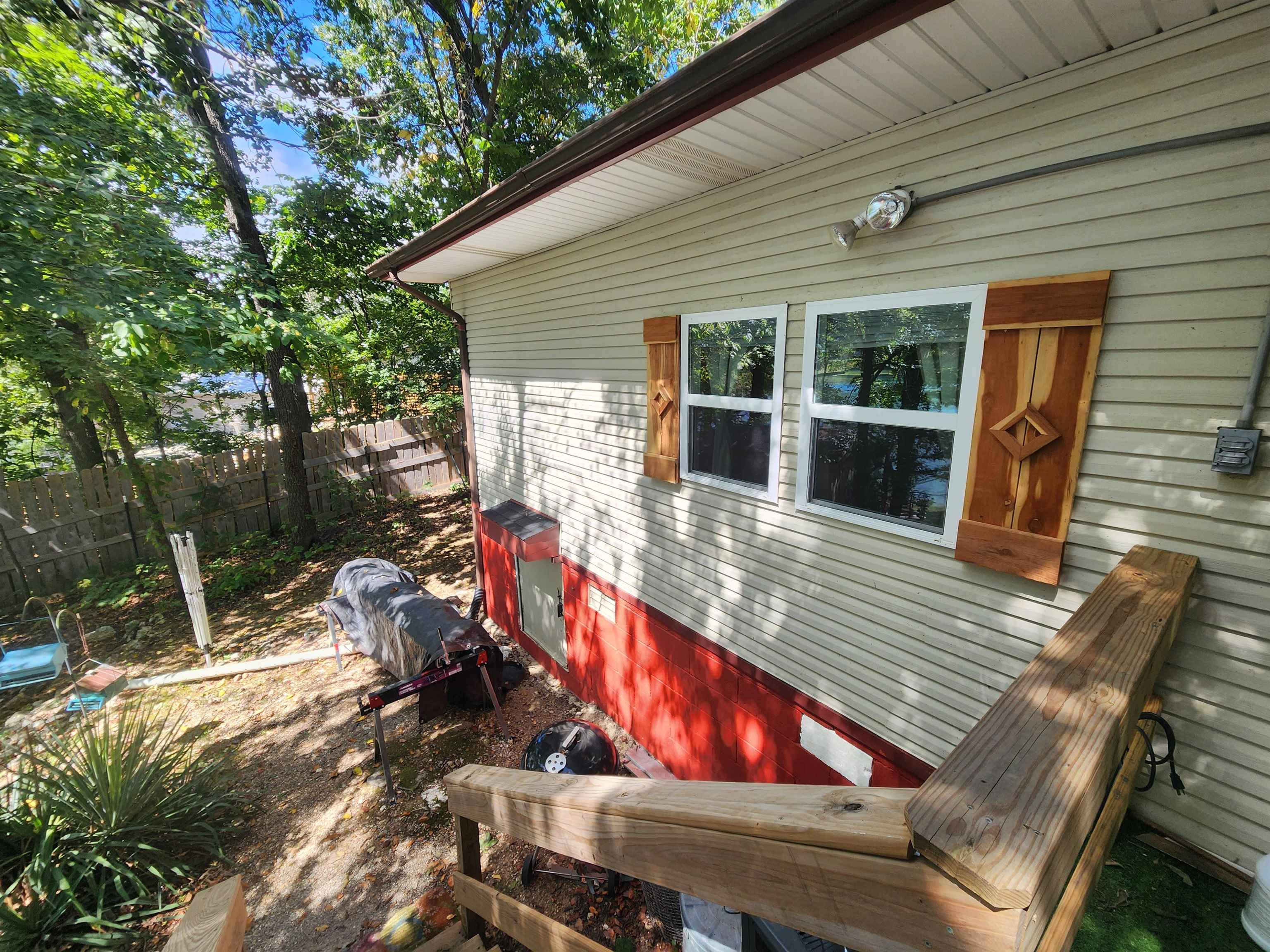 43 E Lakeshore Drive Property Photo 35