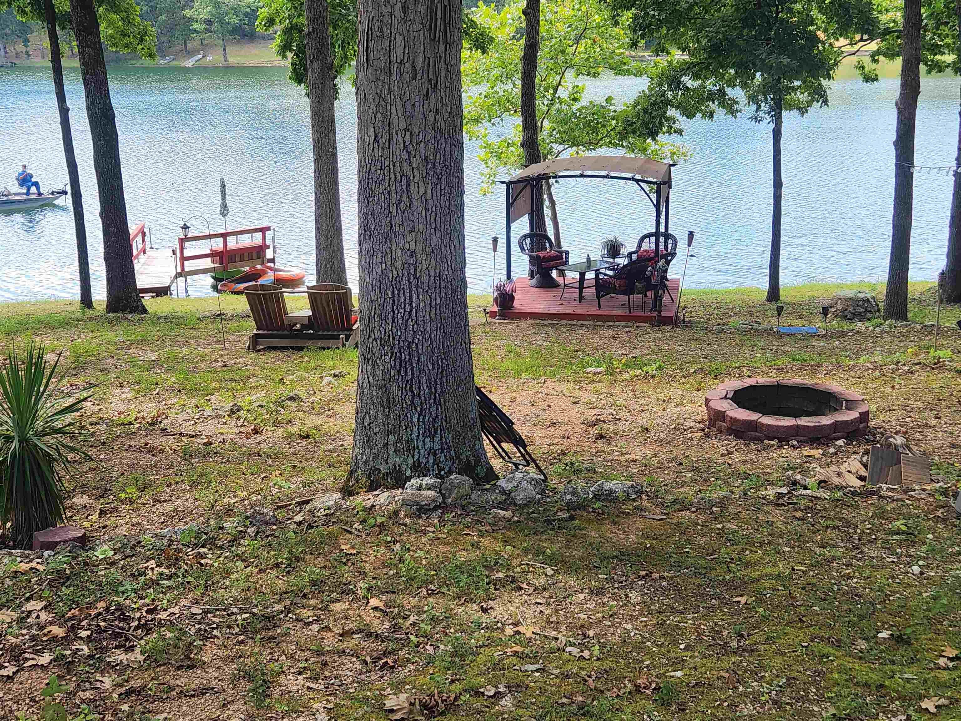 43 E Lakeshore Drive Property Photo 41