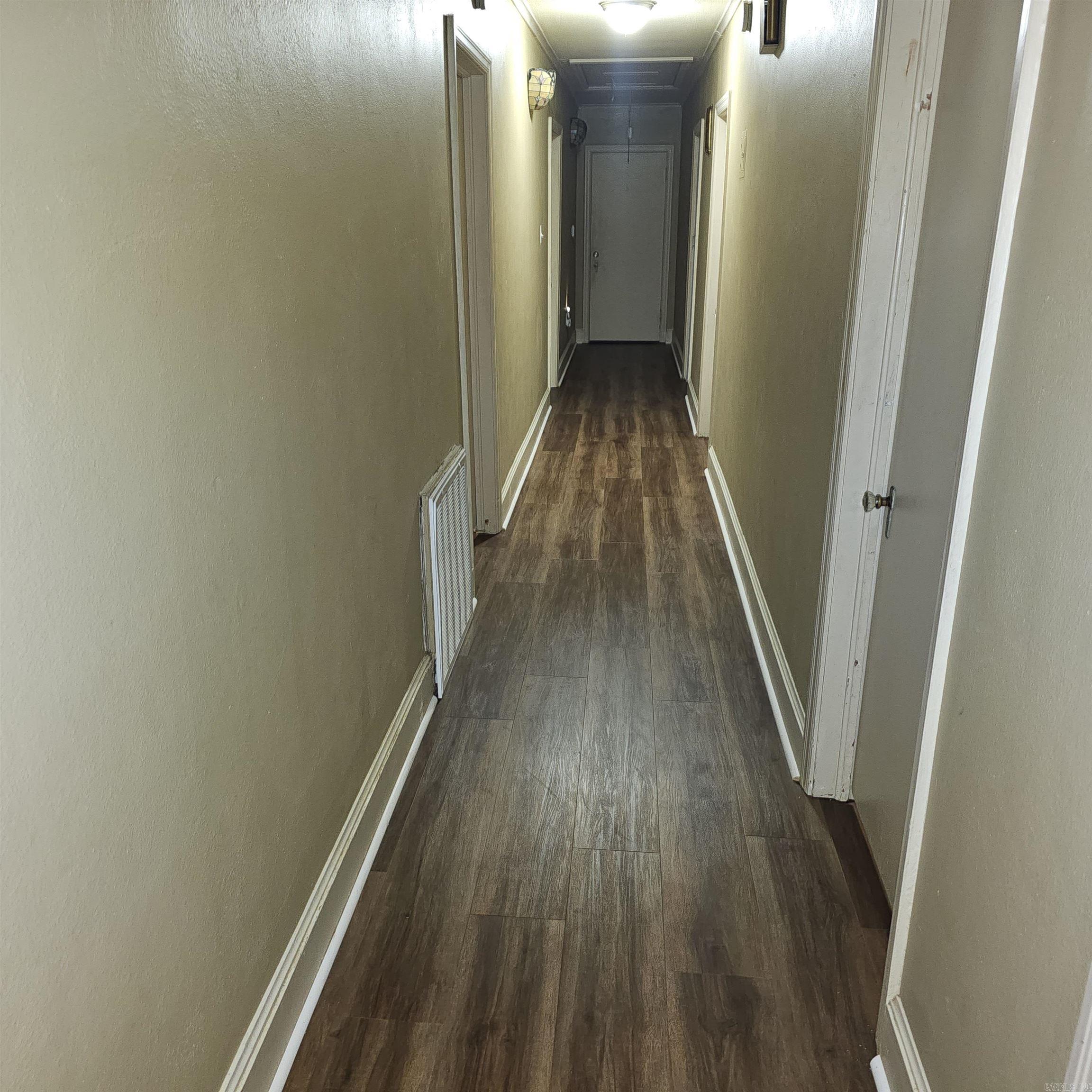 1330 N Jackson Property Photo 15