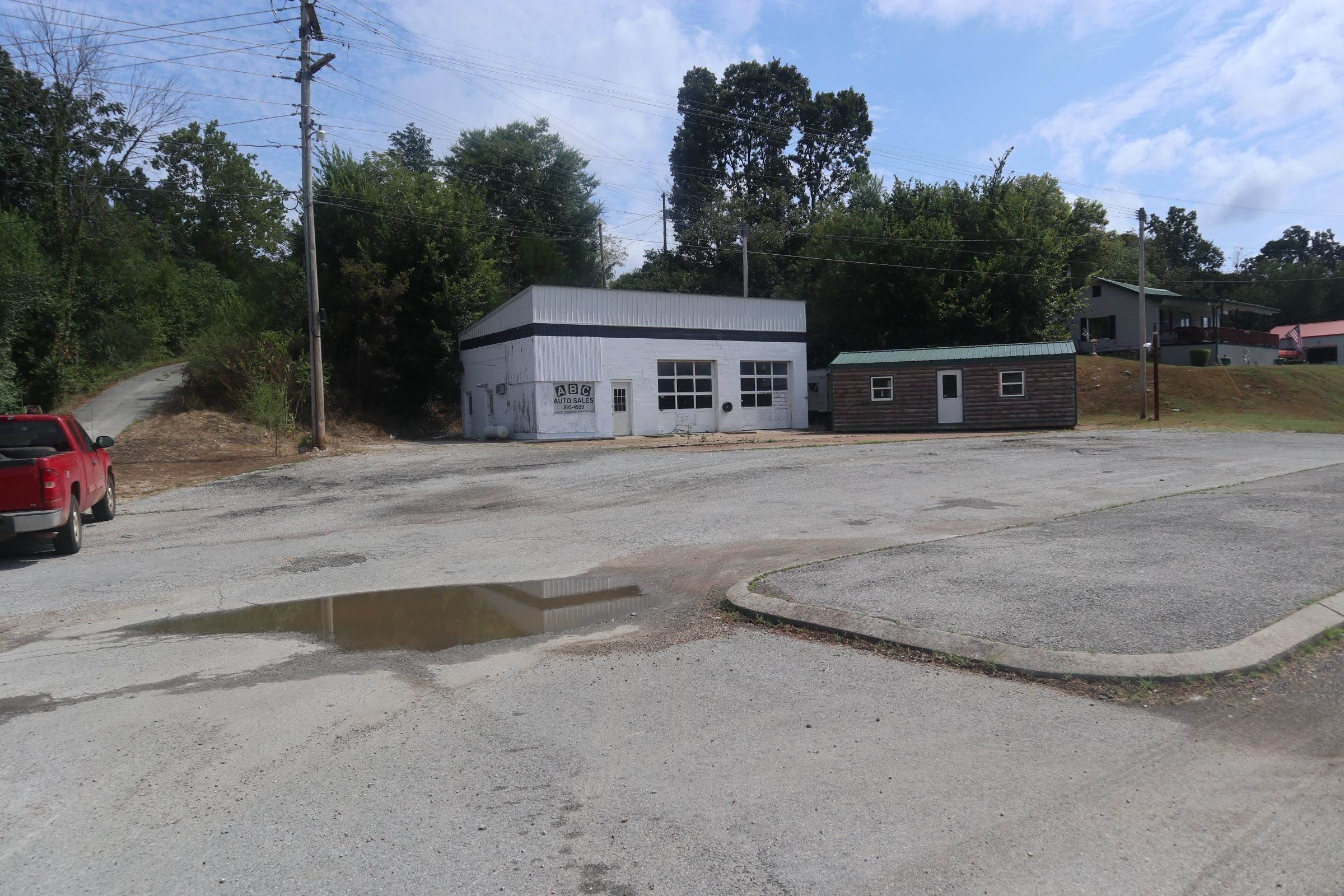 118 Hwy 62/412 E Property Photo 1