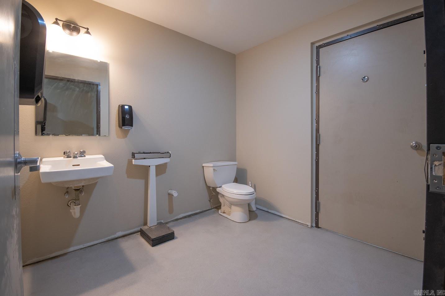 205 Port Arthur Property Photo 14