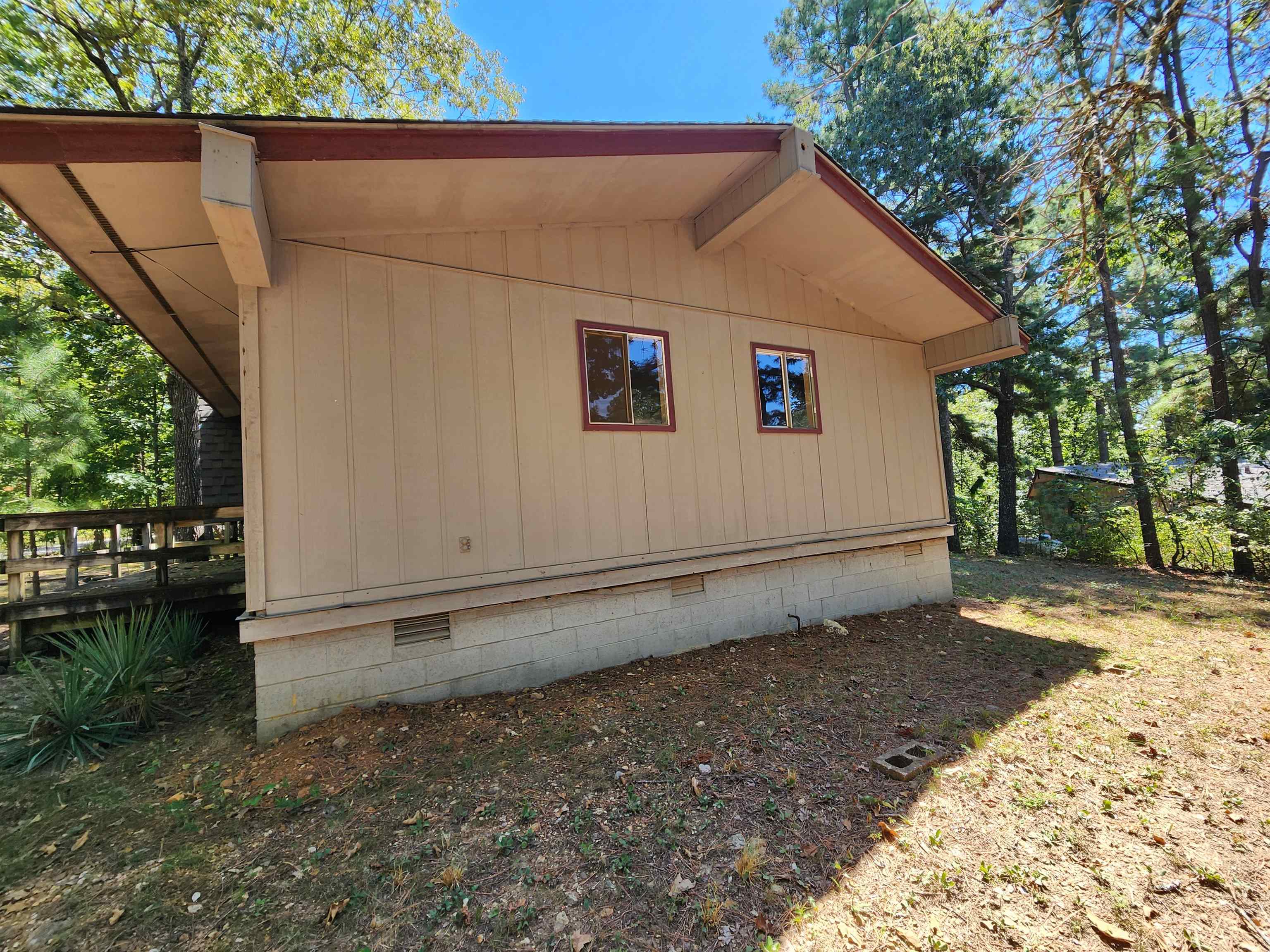 36 Mena Drive Property Photo 11