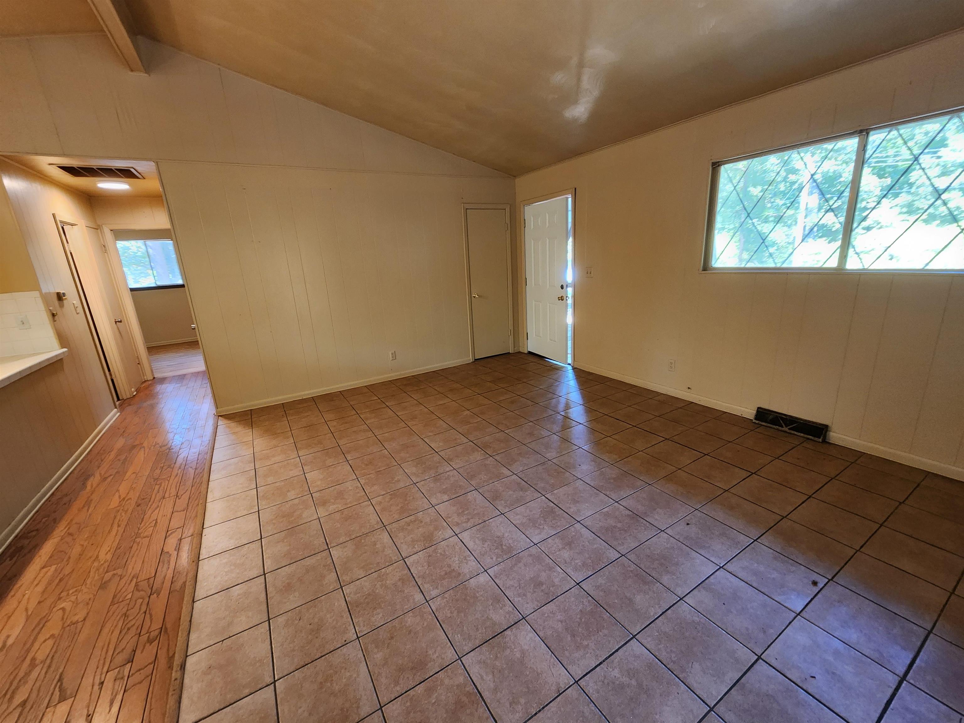 36 Mena Drive Property Photo 18