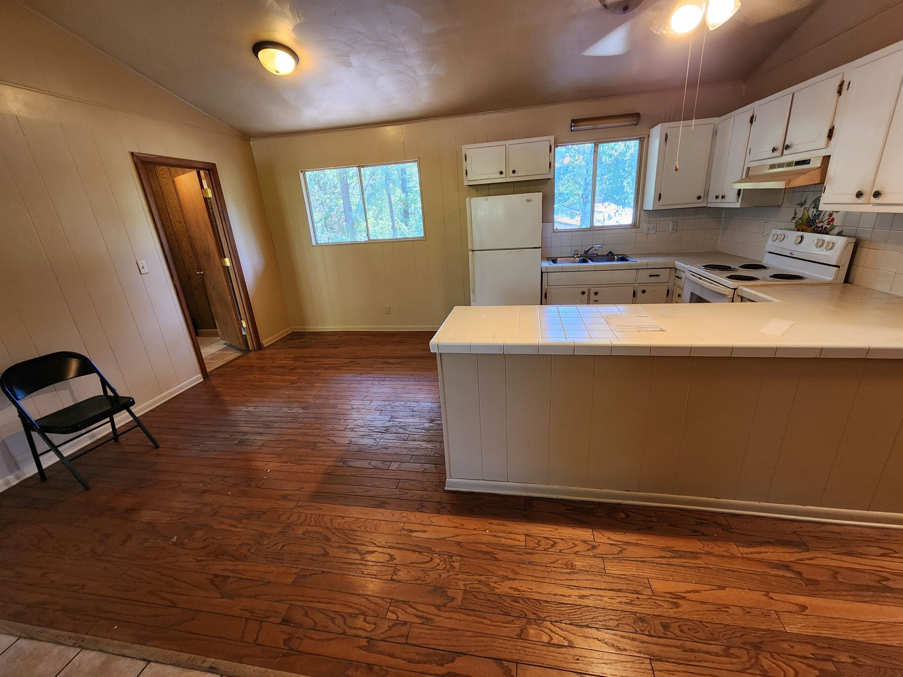 36 Mena Drive Property Photo 23