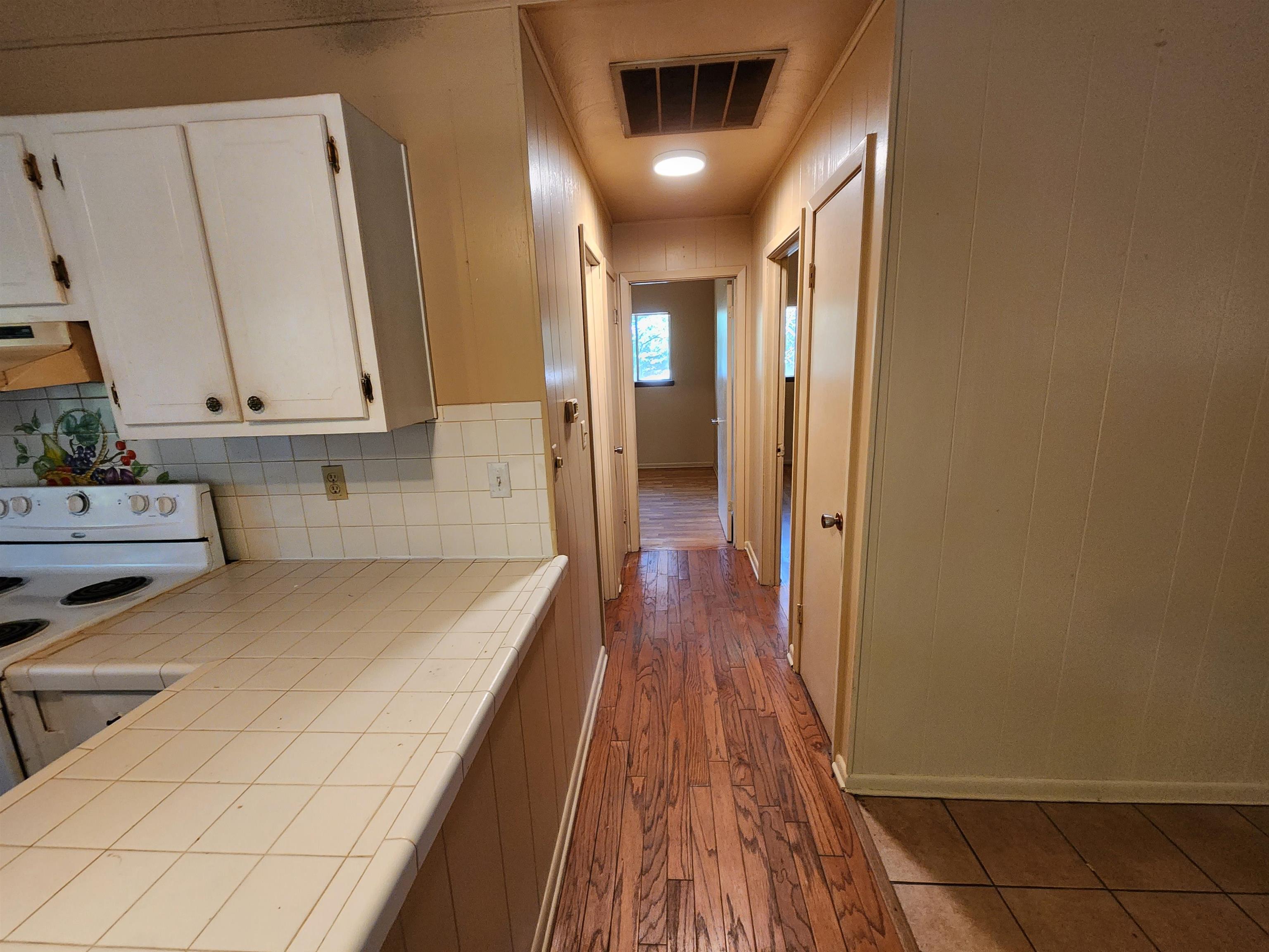 36 Mena Drive Property Photo 27