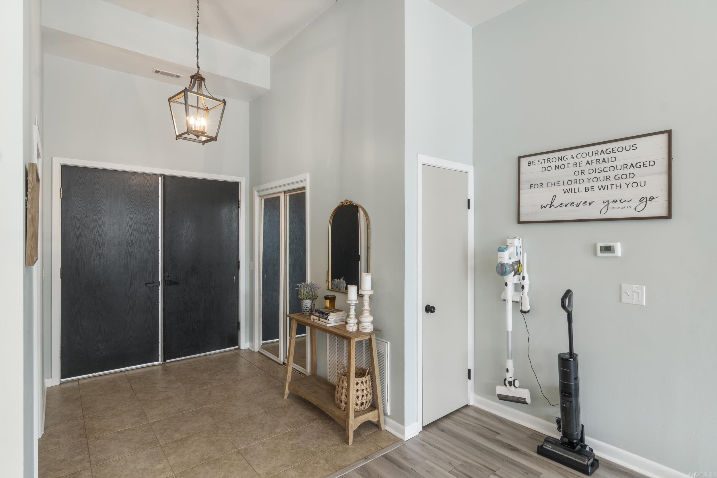 635 School Road Property Photo 4