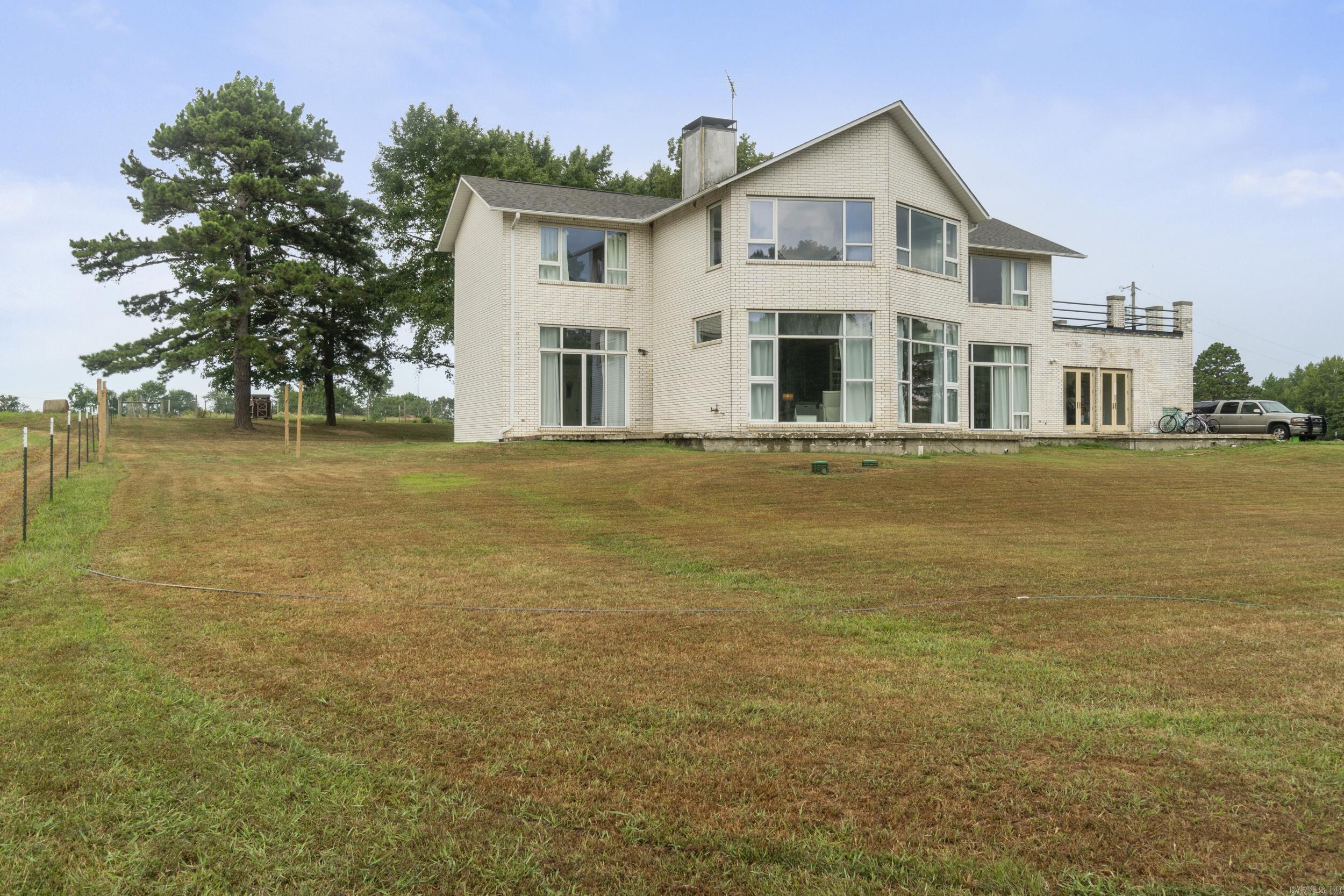 635 School Road Property Photo 32