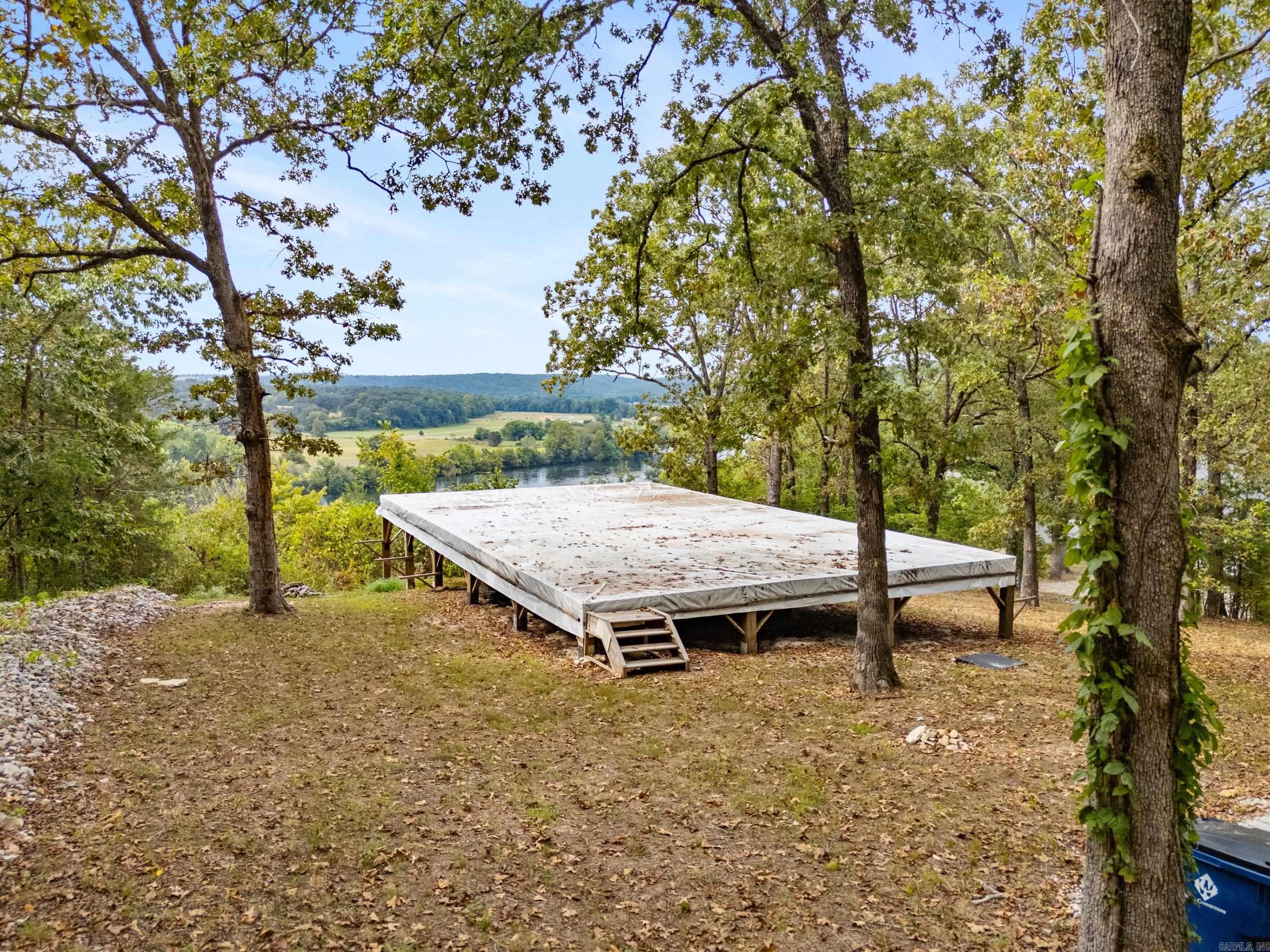377 Virginia Lee Road Property Photo 2