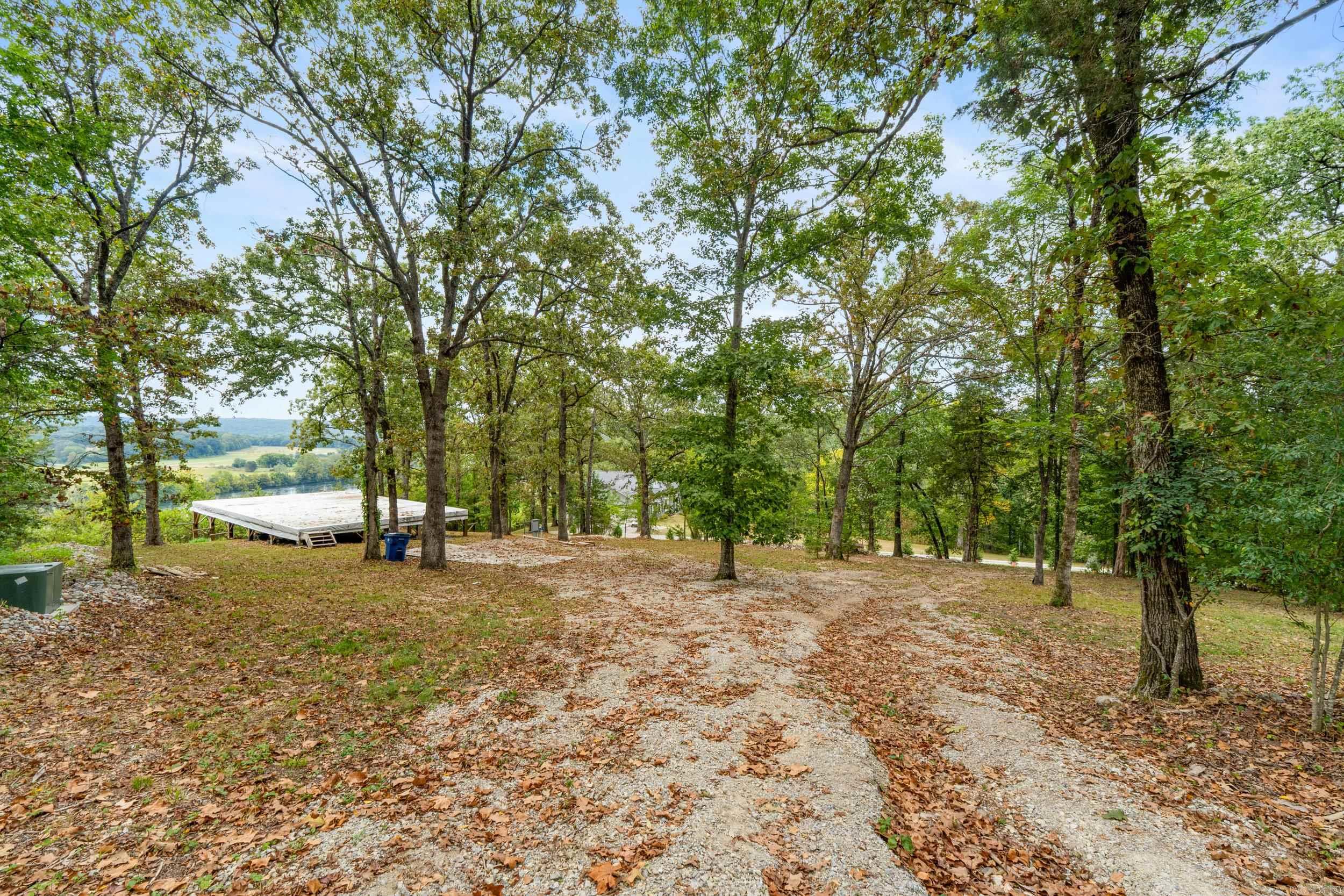 377 Virginia Lee Road Property Photo 14