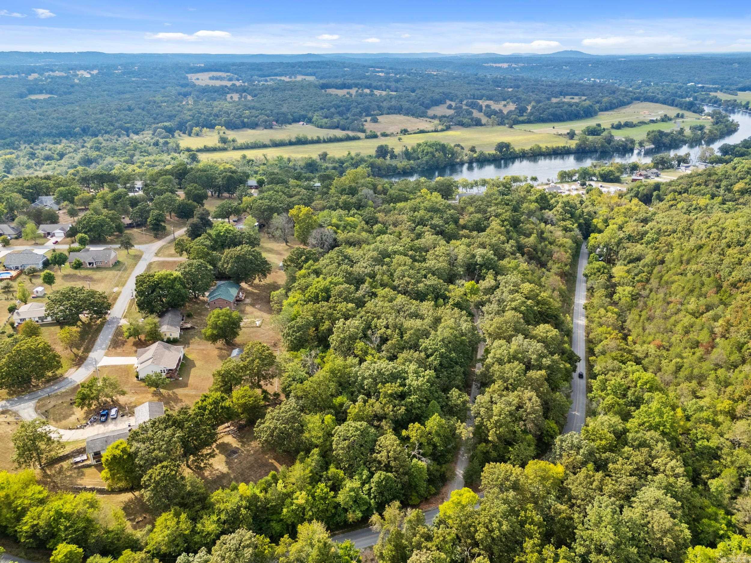 377 Virginia Lee Road Property Photo 15