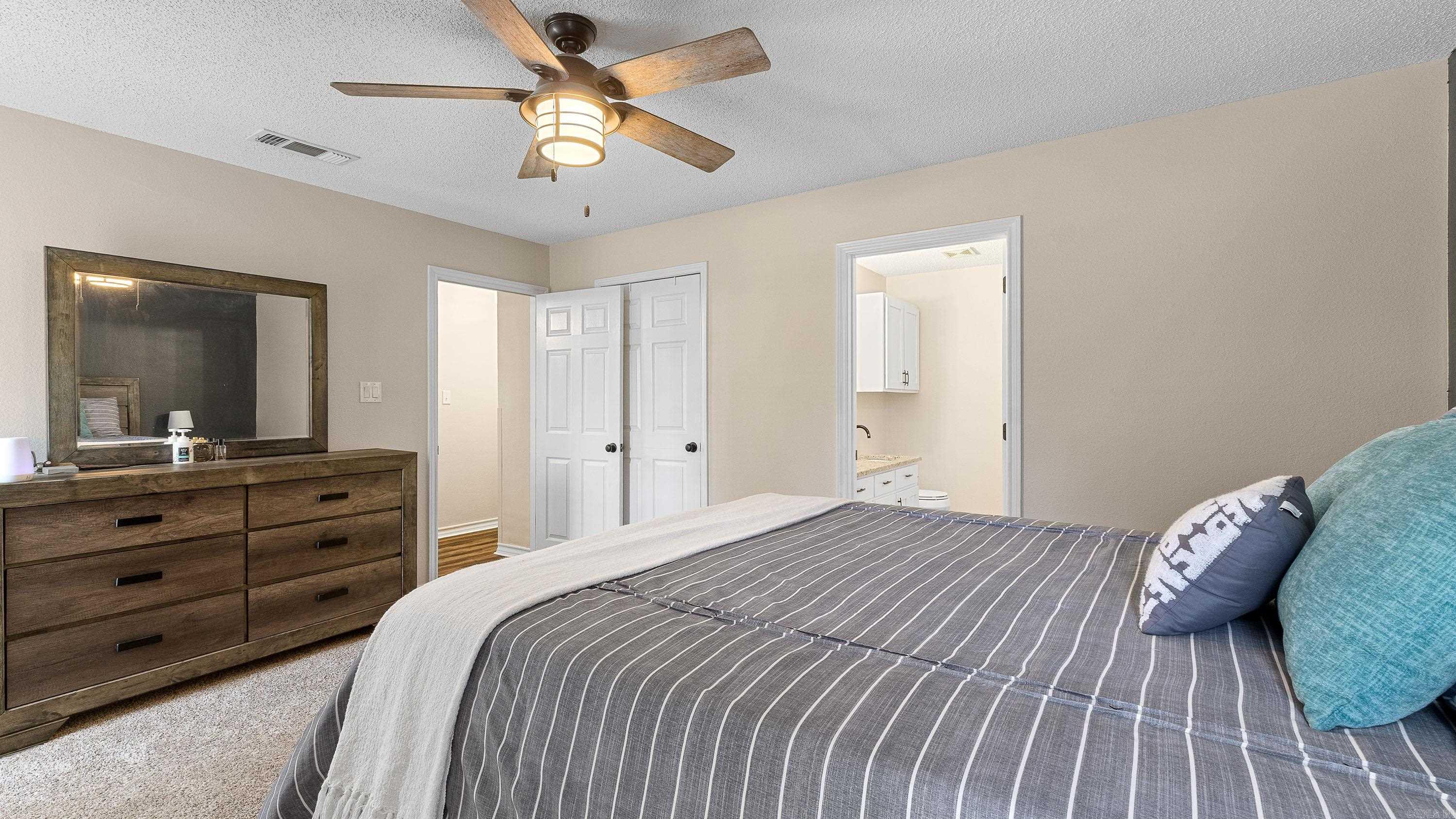 4 Dan Michael Drive Property Photo 3