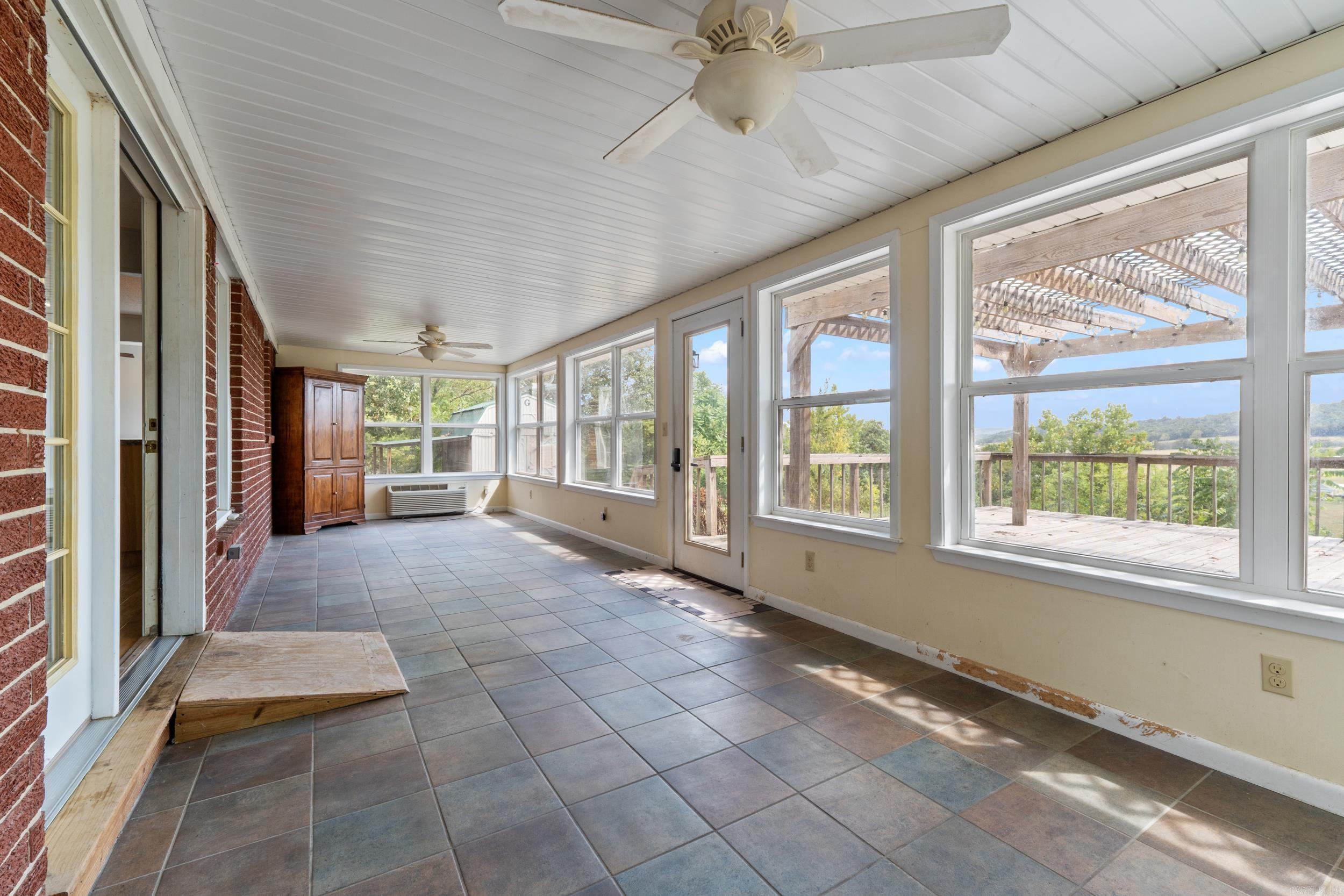 64 South Street Property Photo 10